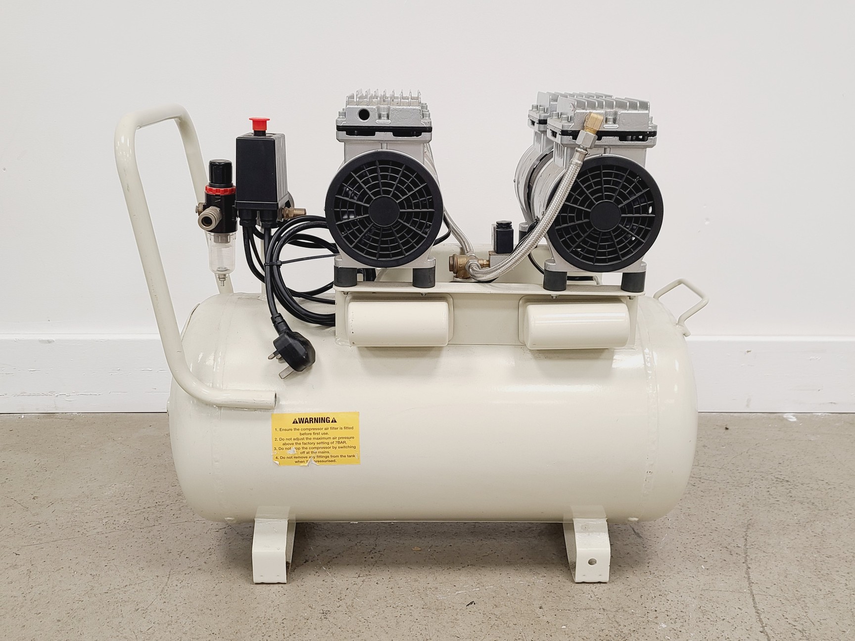 Image of Hyundai HY27550 50L Super Silent Oil-Free Portable Air Compressor
