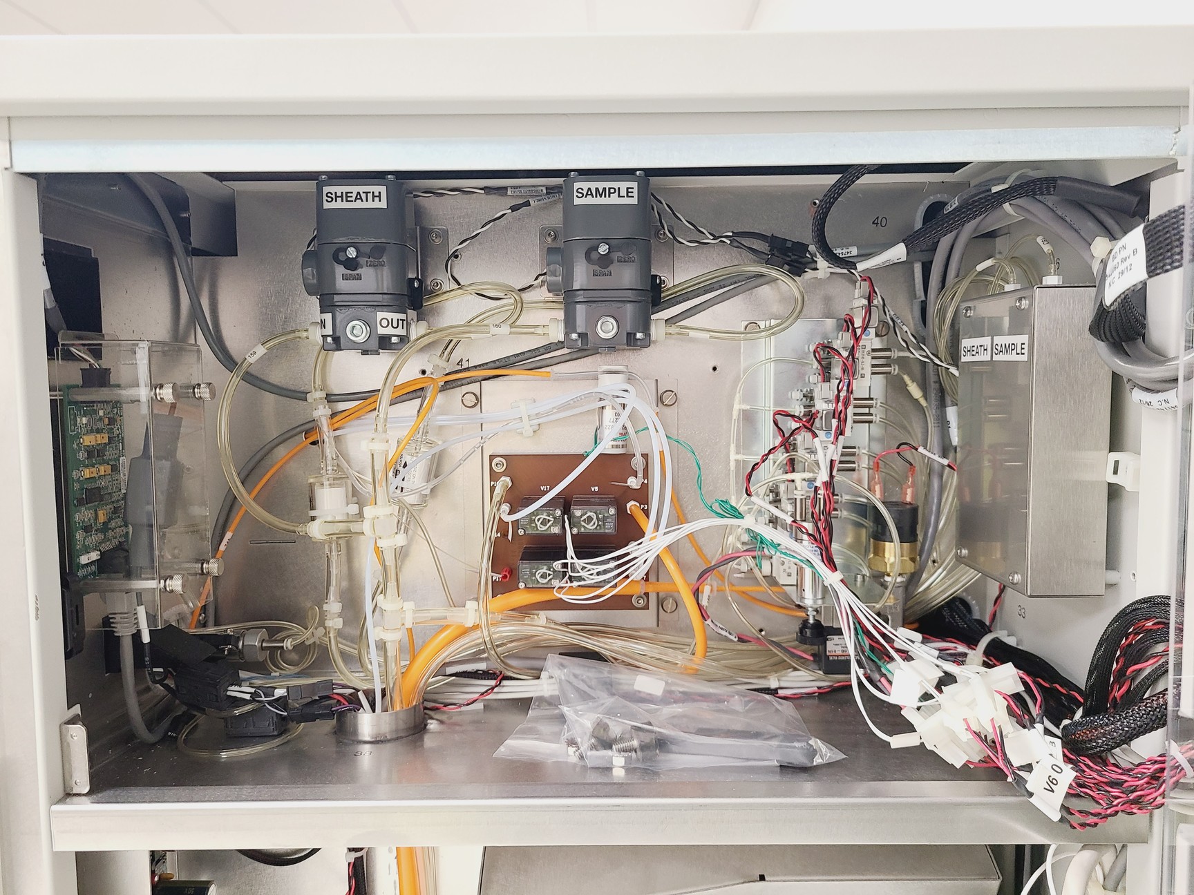 Image of BD FACS Aria III Flow Cytometer with Fluidics Cart, Buffalo Filter & PC 