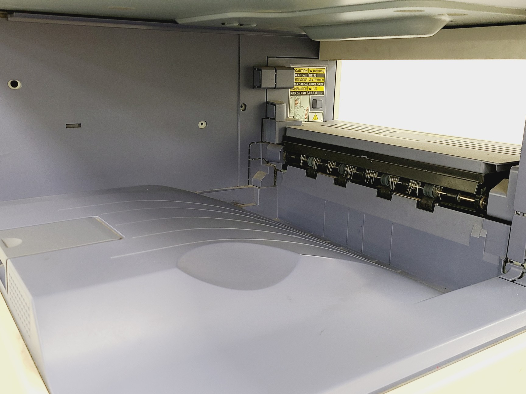 Image of Toshiba E-Studio 2550C Multifunctional Digital Colour System w/ Wheelbase