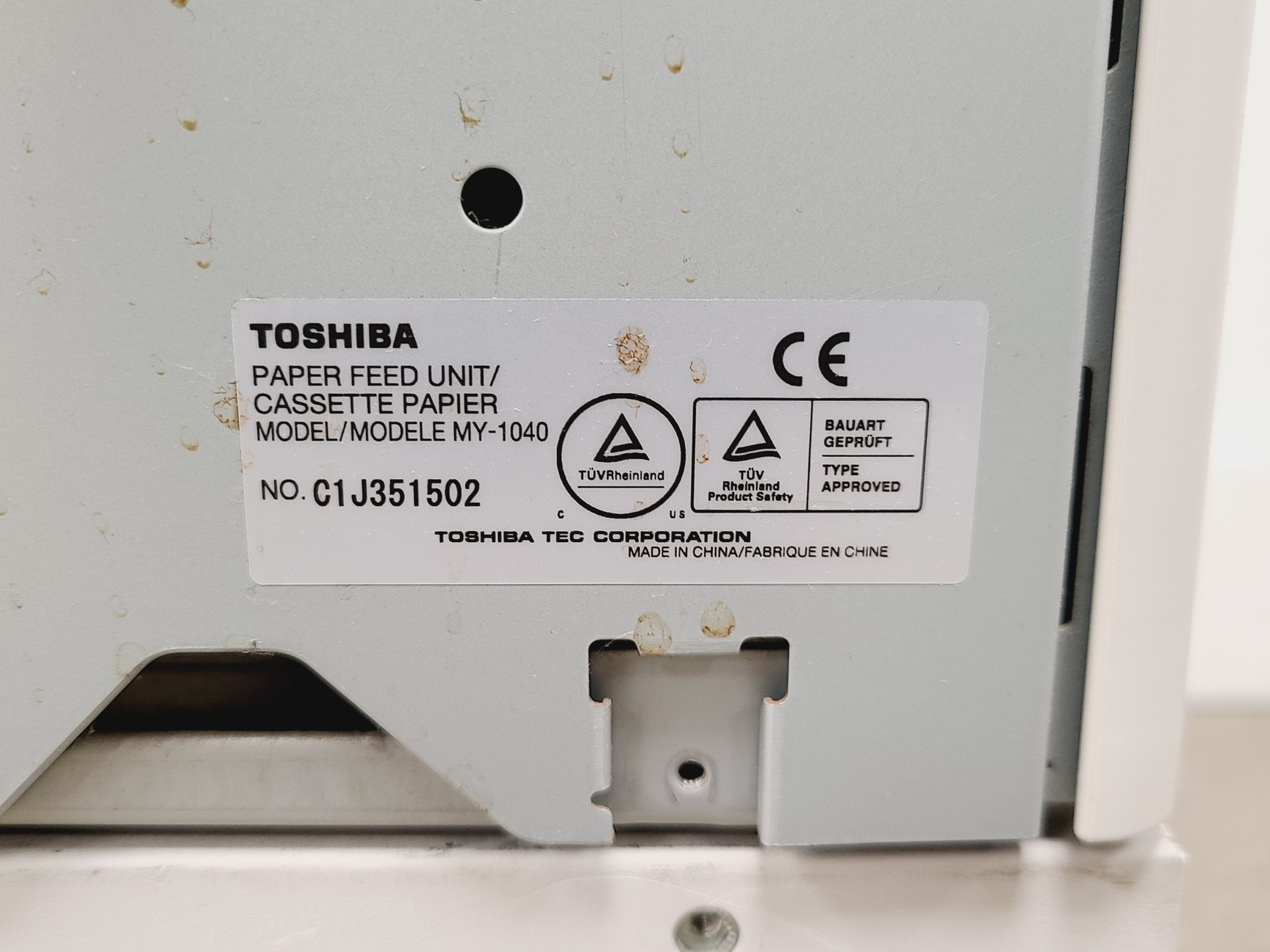 Image of Toshiba E-Studio 2550C Multifunctional Digital Colour System w/ Wheelbase