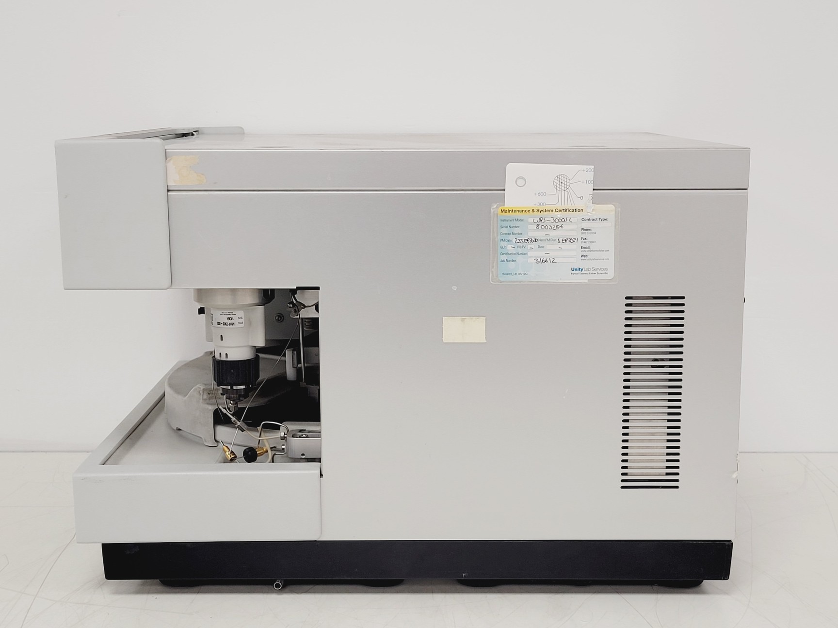 Image of Dionex Ultimate 3000 HPLC System (SR-3000, LPG-3400A, WPS3000SL)