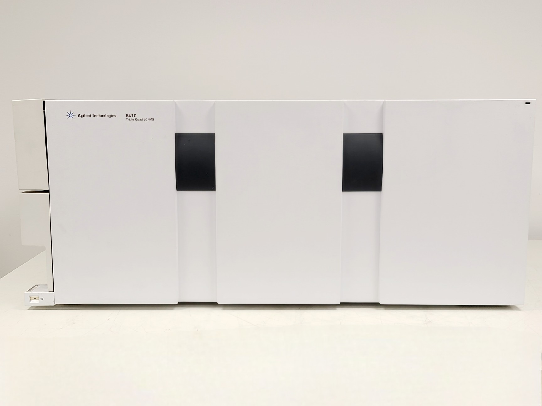 Image of Agilent Technologies 1200 Series HPLC System w/ 6410 Triple Quad LC/MS