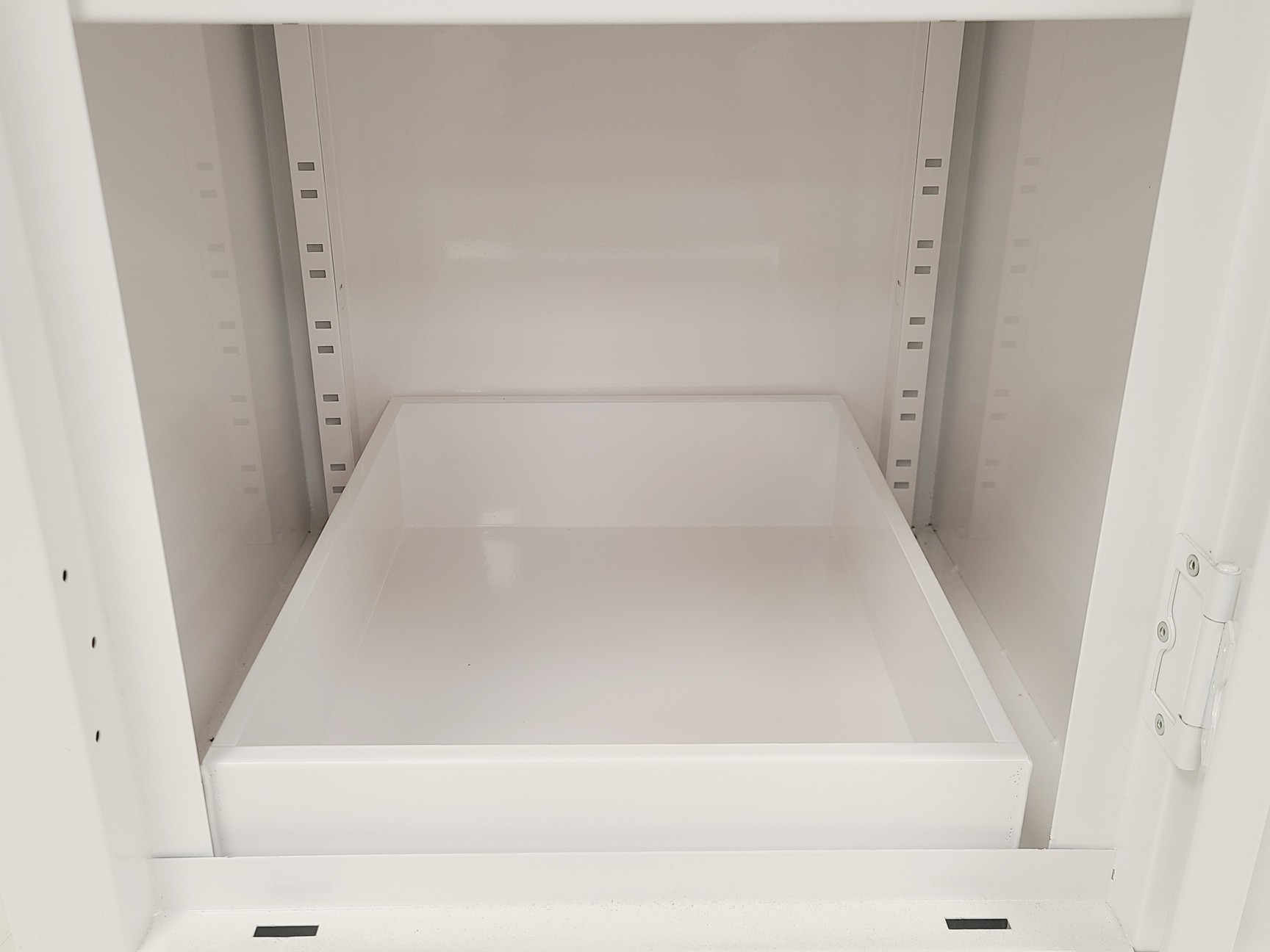 Image of White Benchtop Alkali Chemical Cabinet