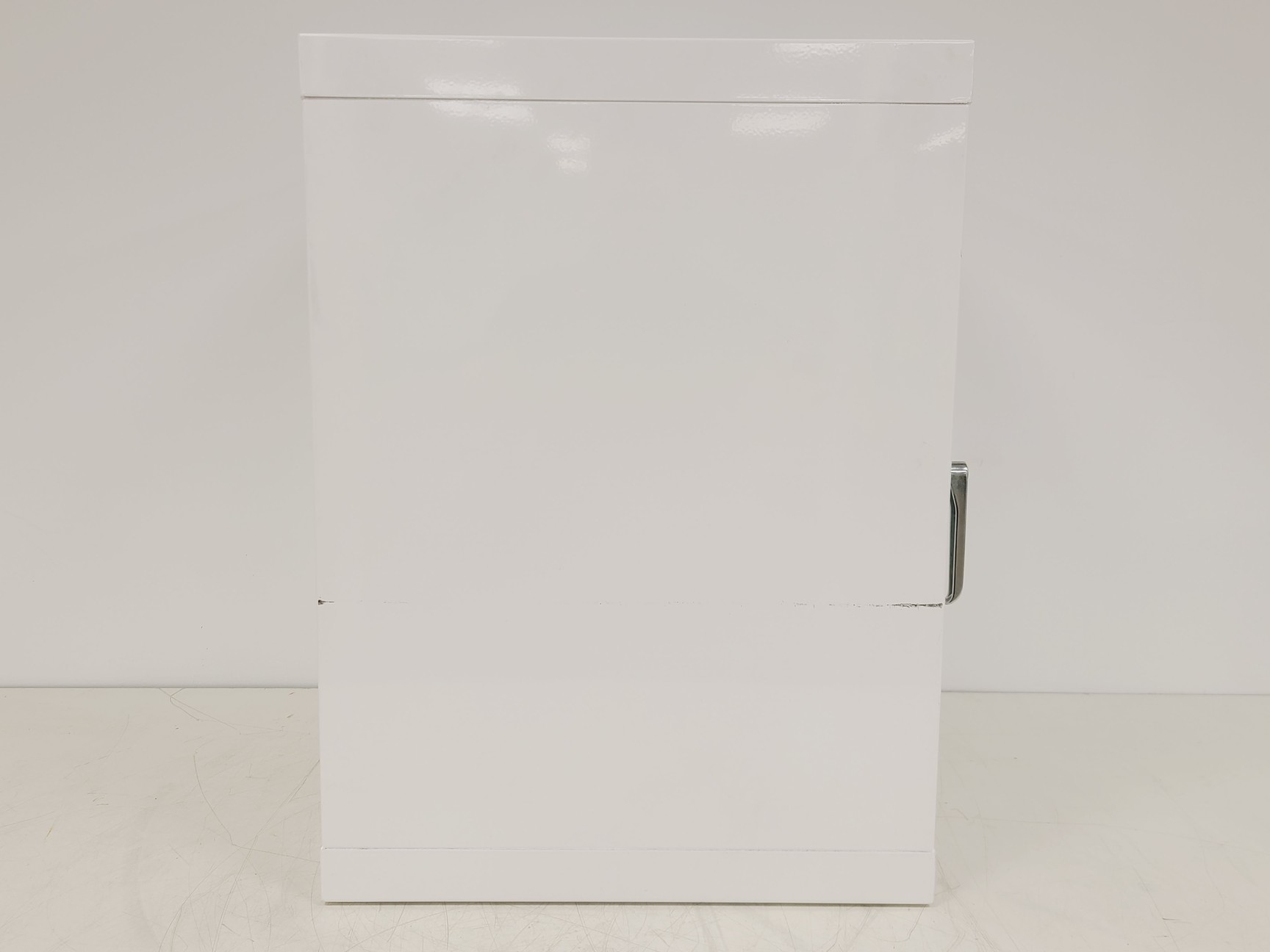 Image of White Benchtop Alkali Chemical Cabinet