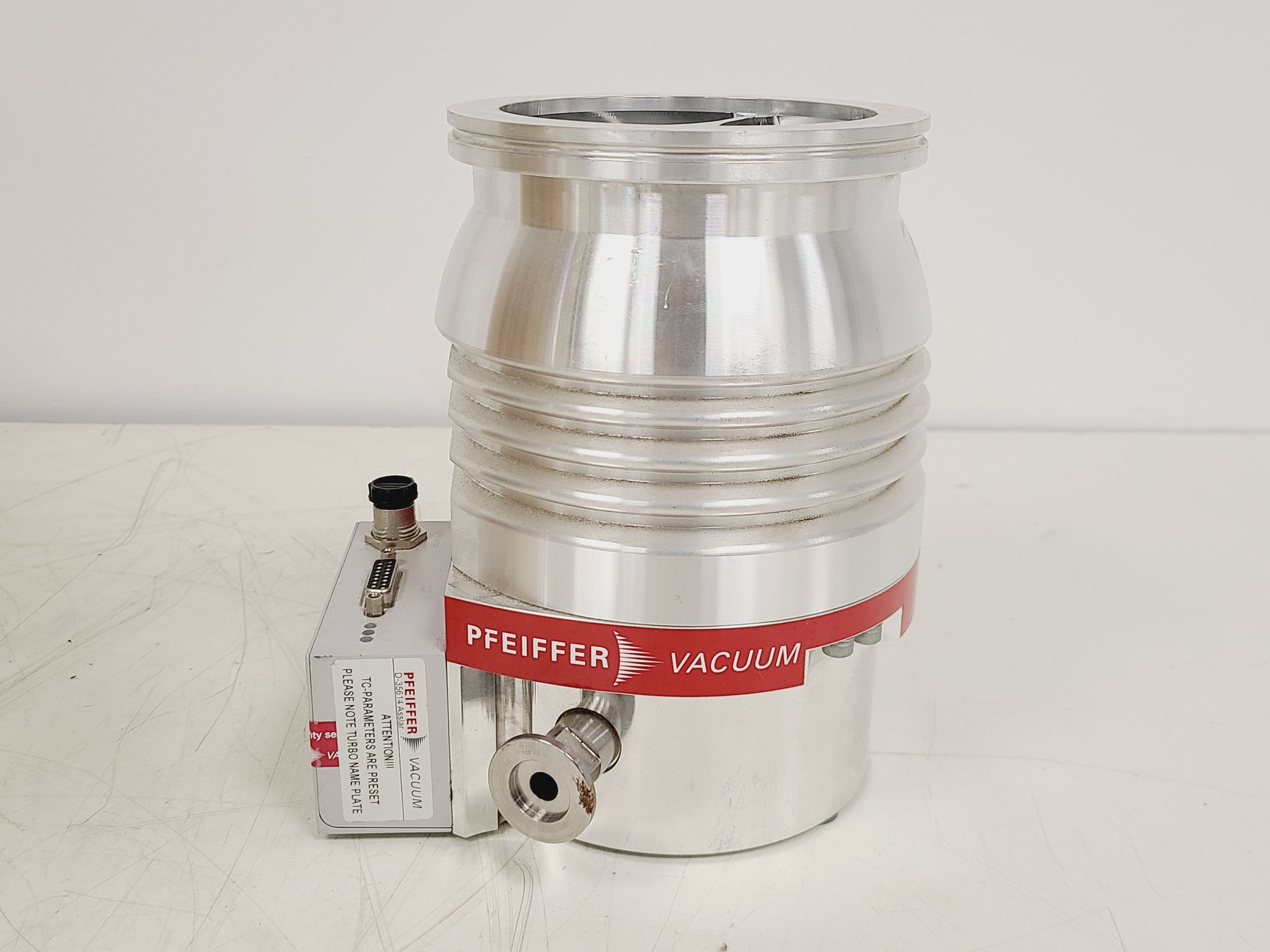 Image of Pfeiffer HiPace 300 Vacuum w/ TC110 Drive Unit