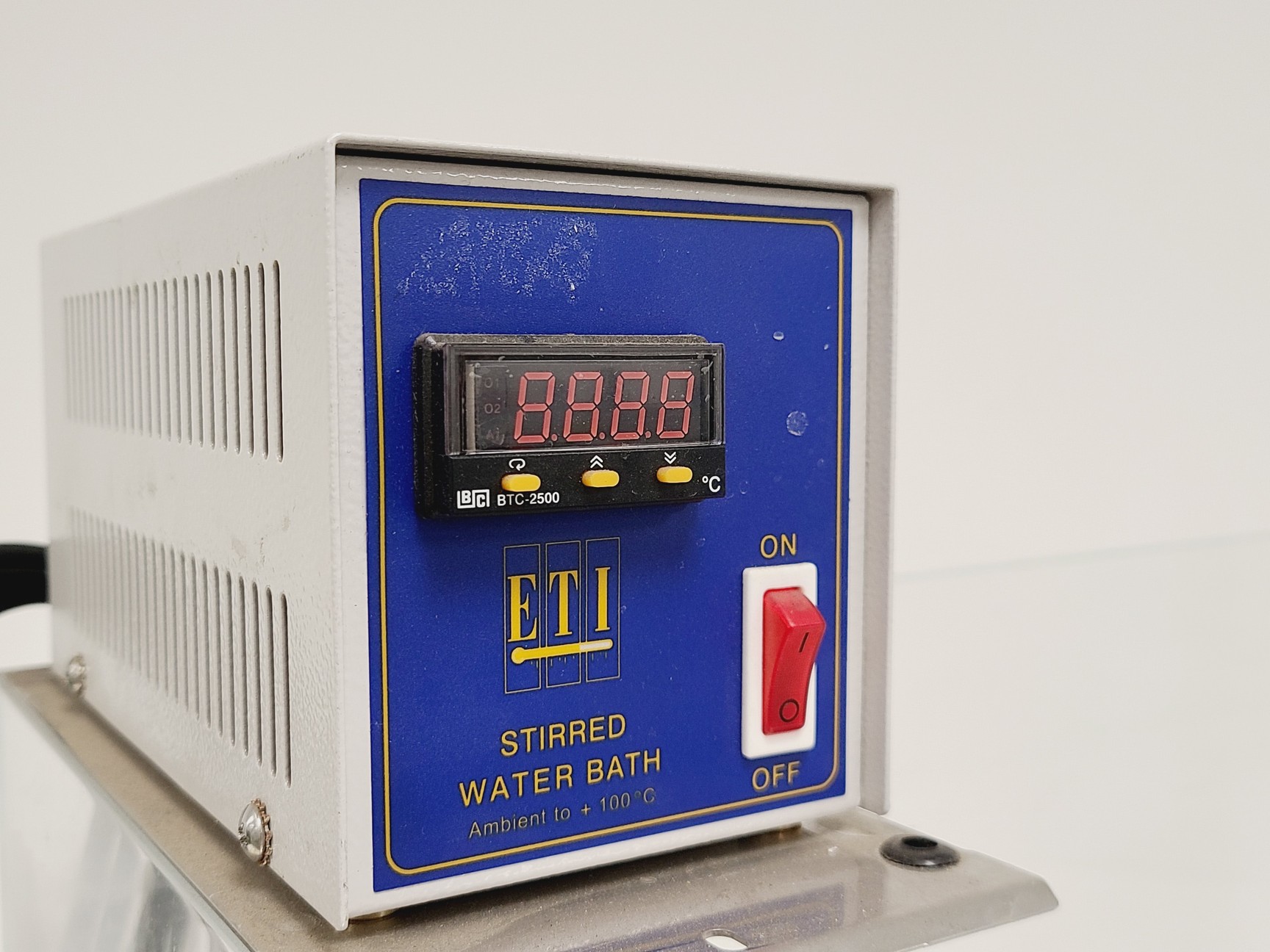 Image of ETI Model 822-901 Stirred Water Bath Immersion Circulator w/ Acrylic Tank