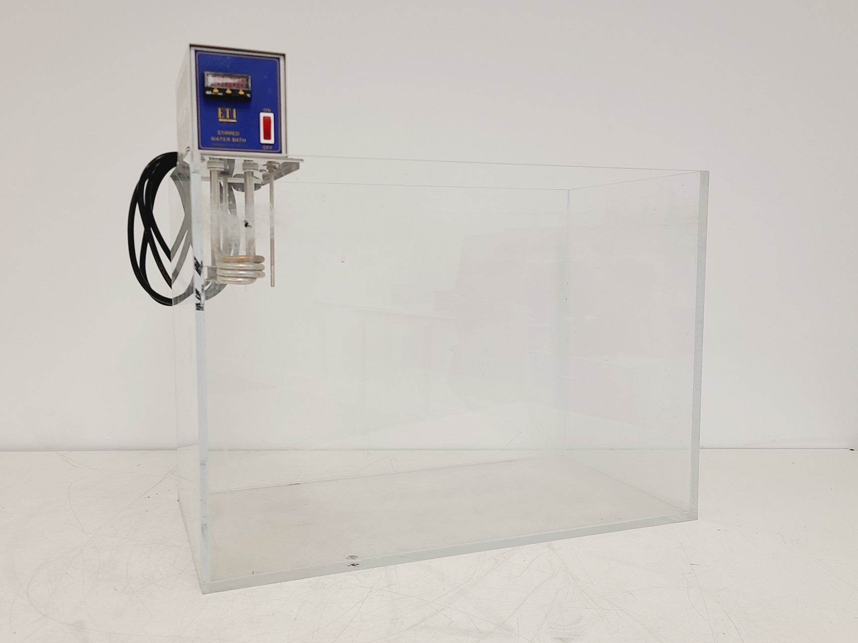 Image of ETI Model 822-901 Stirred Water Bath Immersion Circulator w/ Acrylic Tank