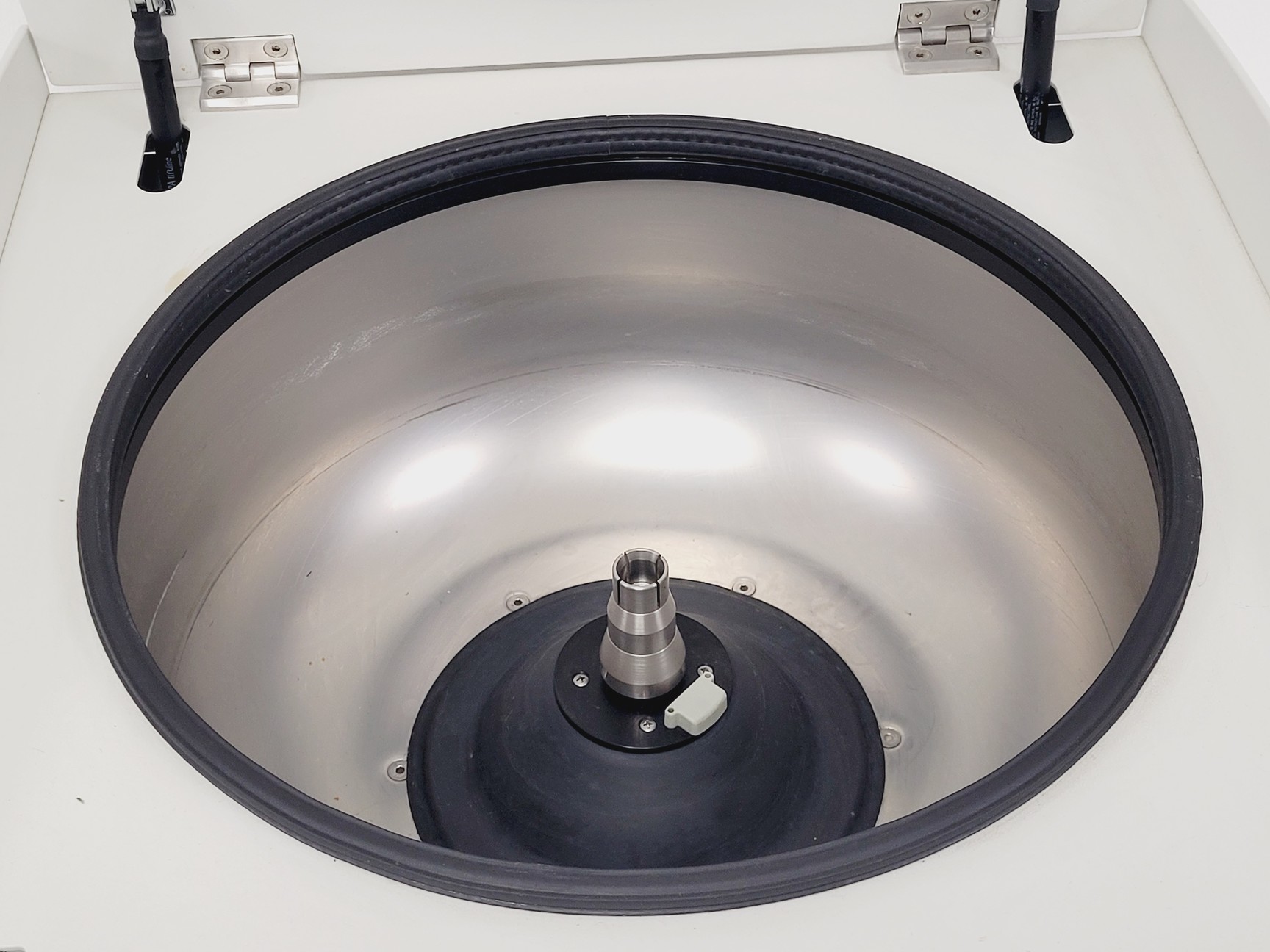 Image of Sigma 6-16S Benchtop Centrifuge w/ Sigma 21/R Swing Out Rotor 4300RPM