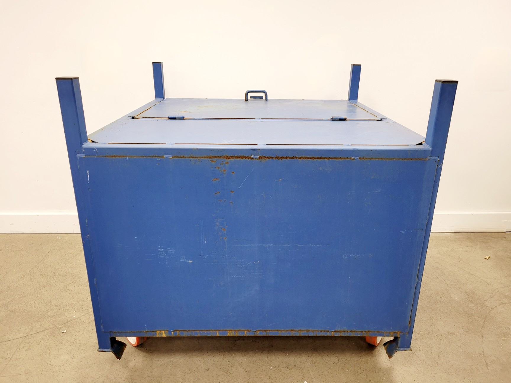 Image of Large Lockable Site Stillage (Storage Box) Half-drop Front and a Hinge