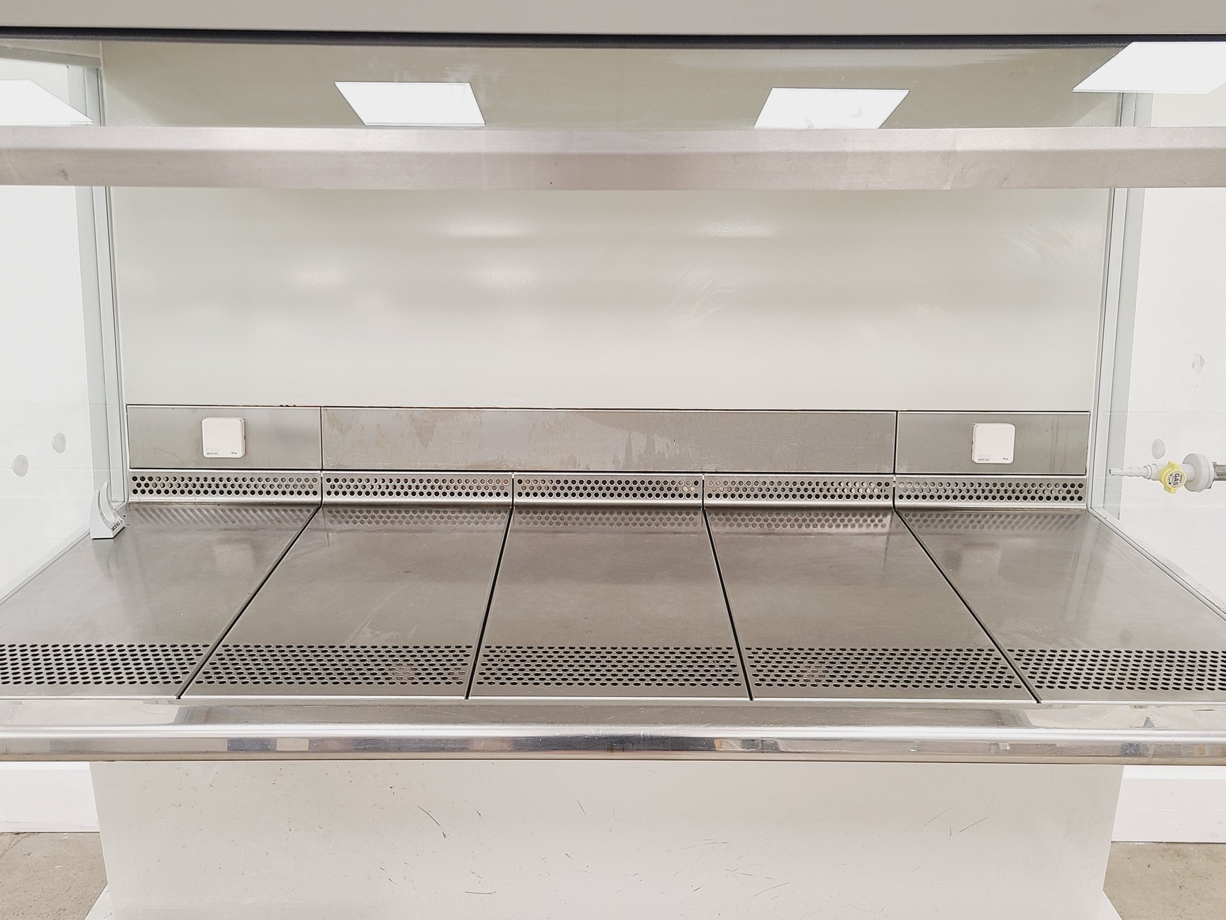 Image of Holten LaminAir MS-2000 1.5 Laminar Flow Cabinet