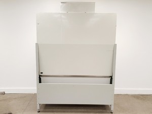 Thumbnail image of Holten LaminAir MS-2000 1.5 Laminar Flow Cabinet