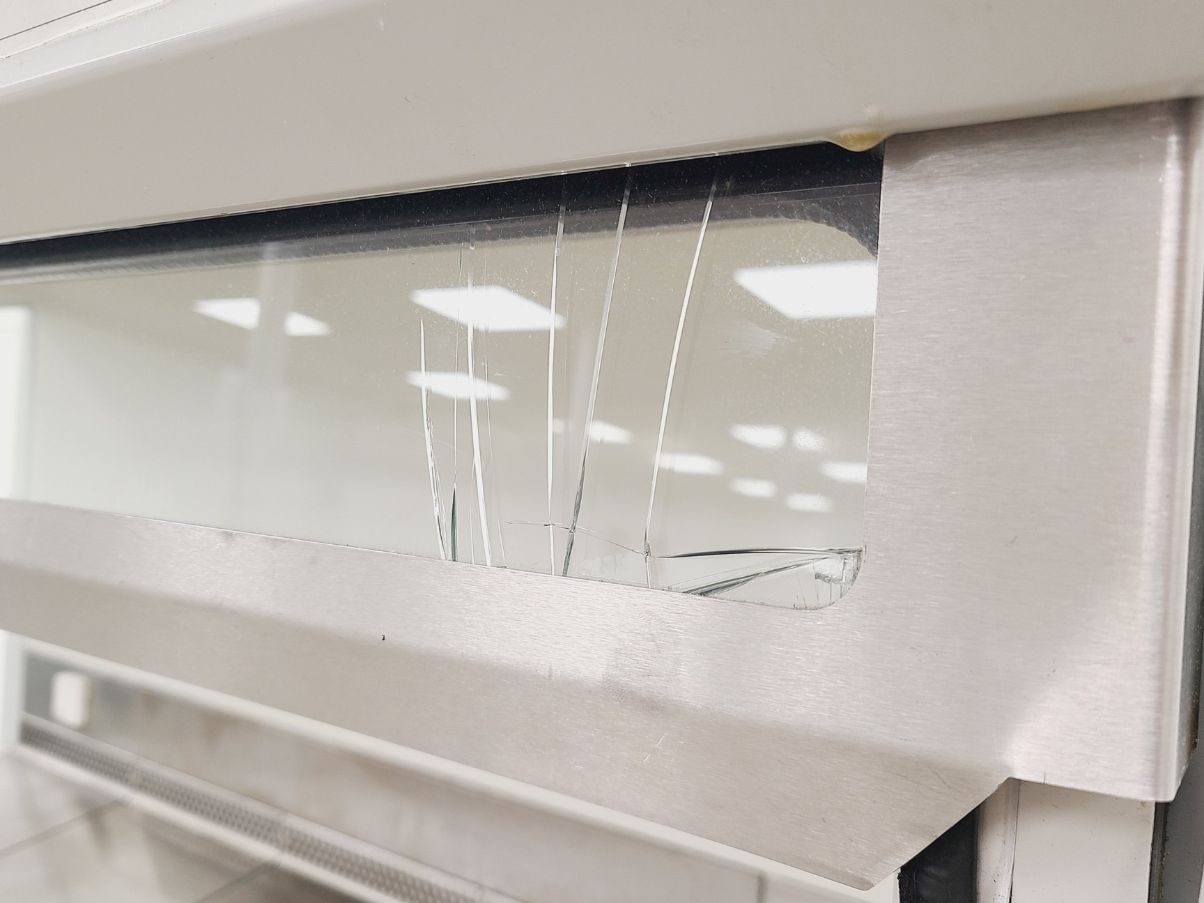Image of Holten LaminAir MS-2000 1.5 Laminar Flow Cabinet