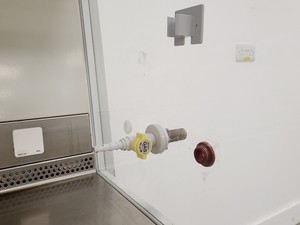 Thumbnail image of Holten LaminAir MS-2000 1.5 Laminar Flow Cabinet