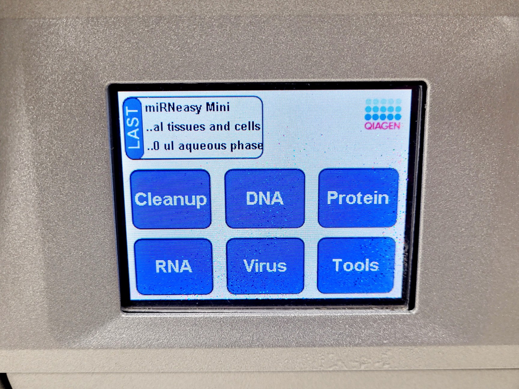 Image of QIAGEN QIAcube Nucleic Acid Purification System Lab