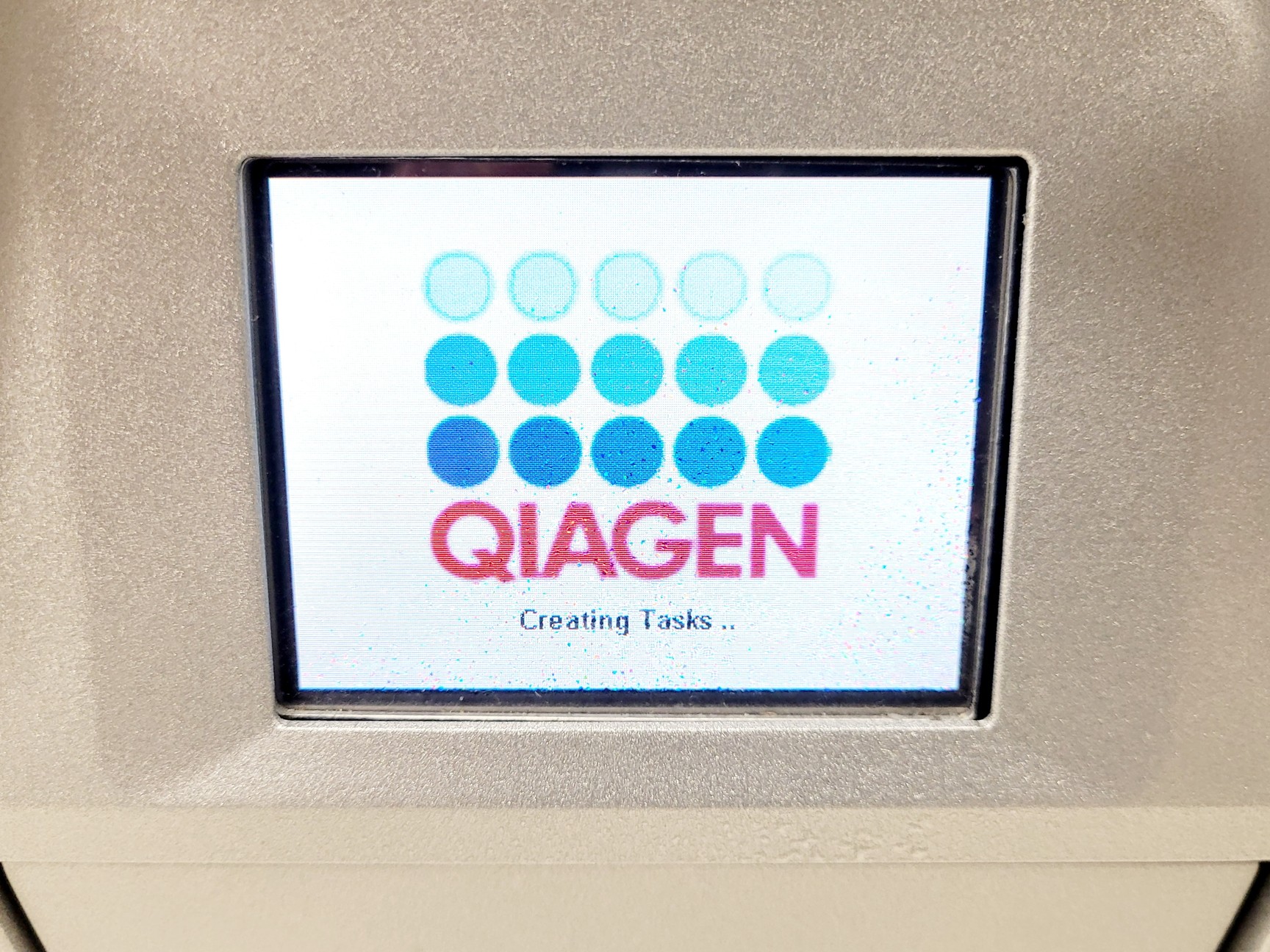 Image of QIAGEN QIAcube Nucleic Acid Purification System Lab