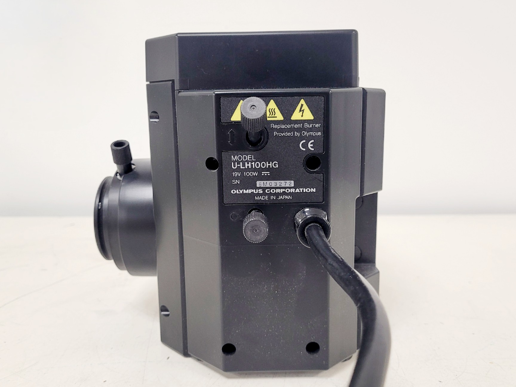 Image of Olympus U-RFL-T Light Source with Model U-LH100HG Lamp 