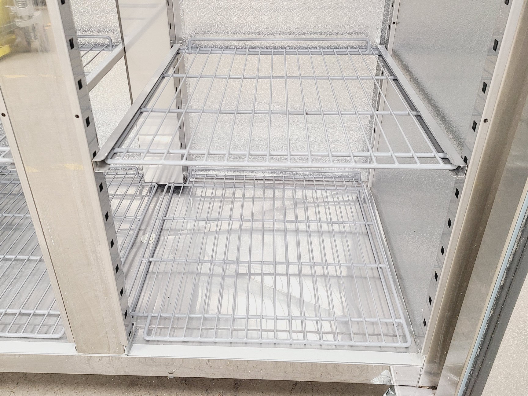 Image of Polar G Series Refrigerator Model No. G594-03