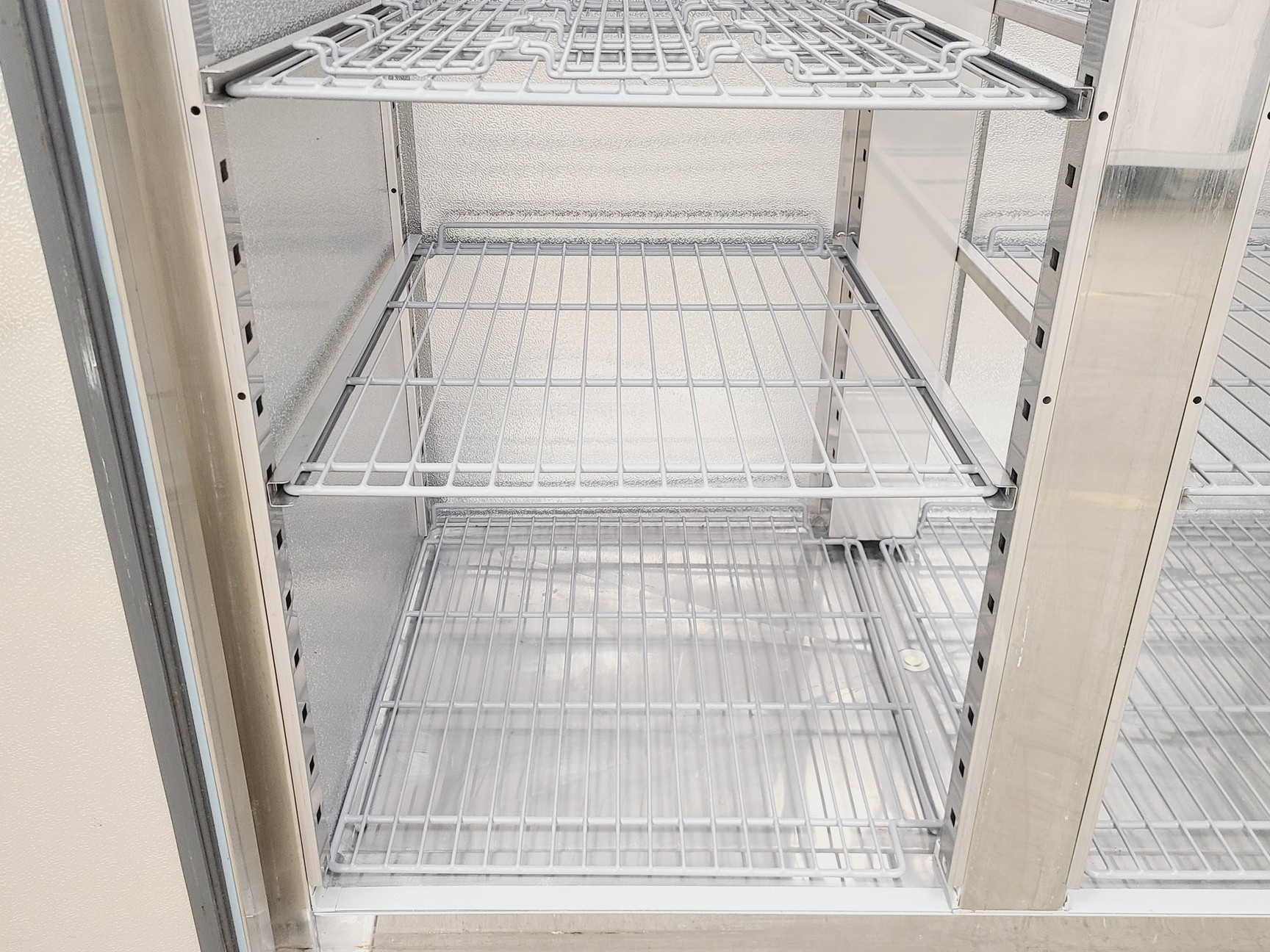 Image of Polar G Series Refrigerator Model No. G594-03