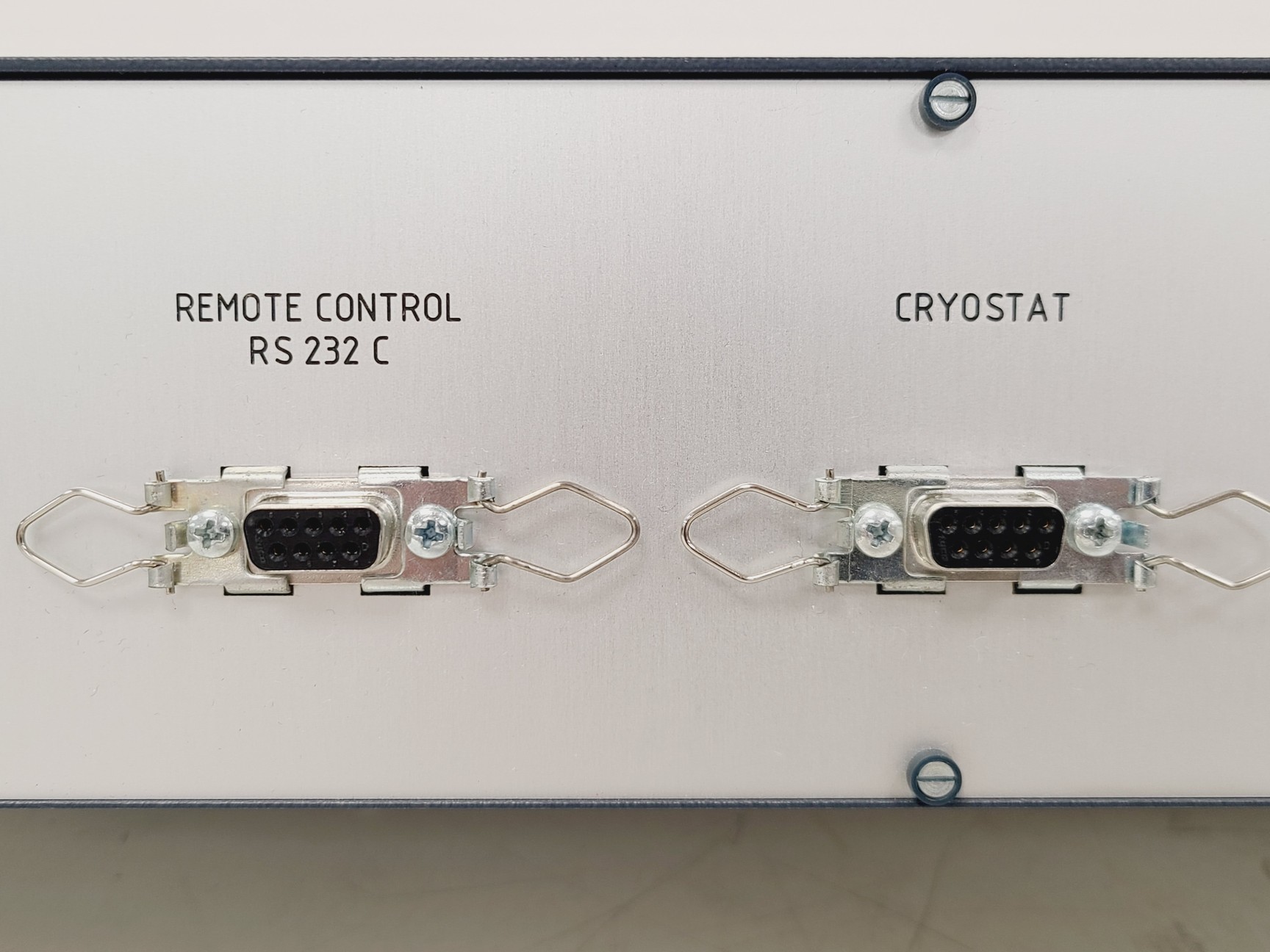 Image of FAST ComTech GMBH Bath Cryostat 07 03 35 w/ TR50 Temperature Controller