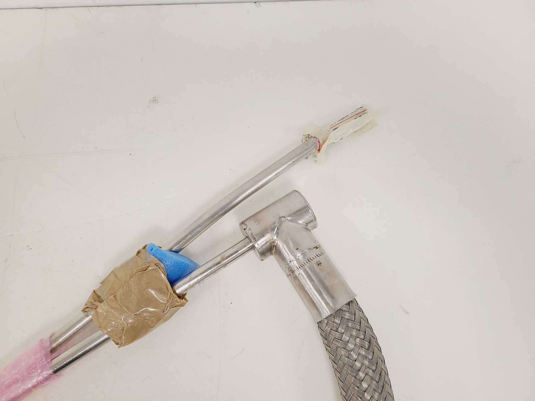 Image of FAST ComTech GMBH Bath Cryostat 07 03 35 w/ TR50 Temperature Controller