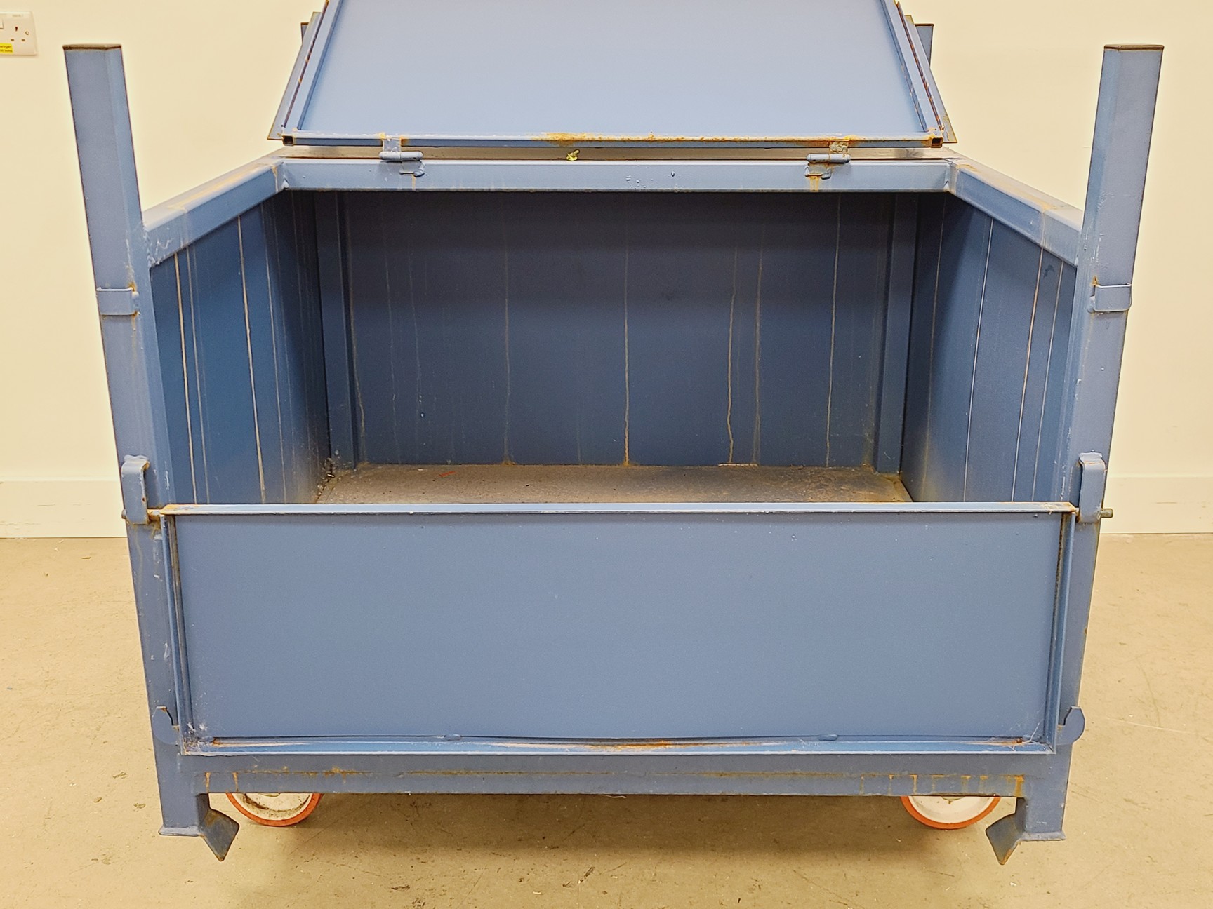 Image of Large Lockable Site Stillage (Storage Box) With Half-Drop Front
