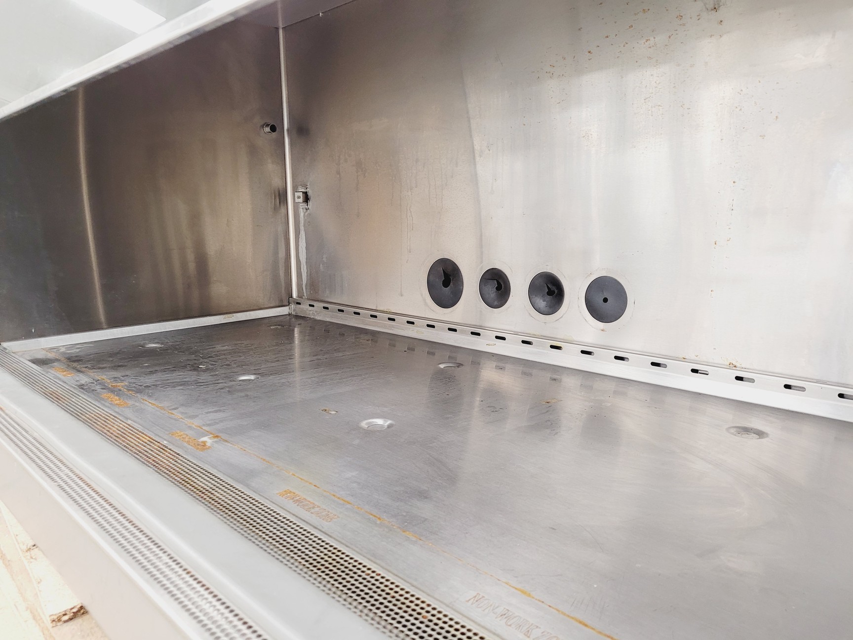 Image of Baker Company SG503HE-BC-INT SterilGARD Class II Biosafety Cabinet