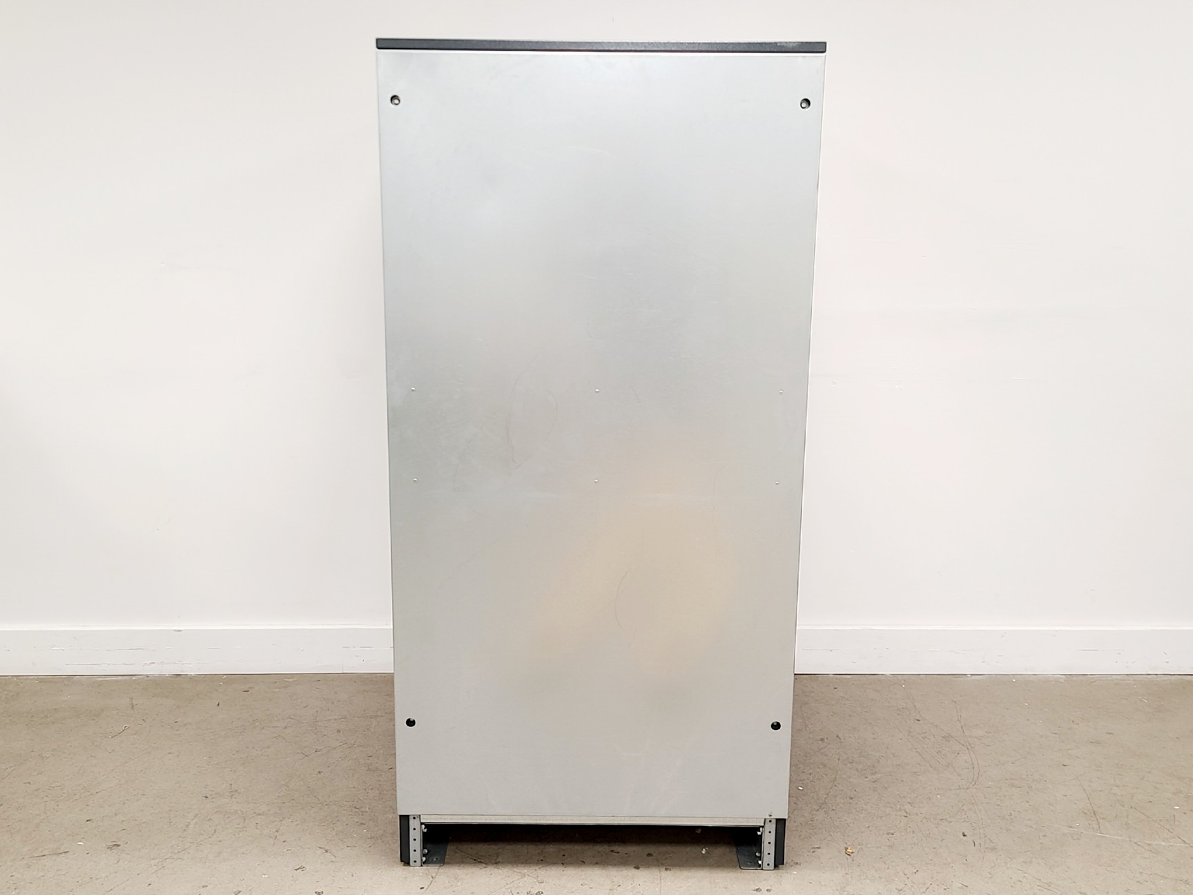 Image of Borri B9000FXS Uninterruptible Power Supply w/ Extension Module