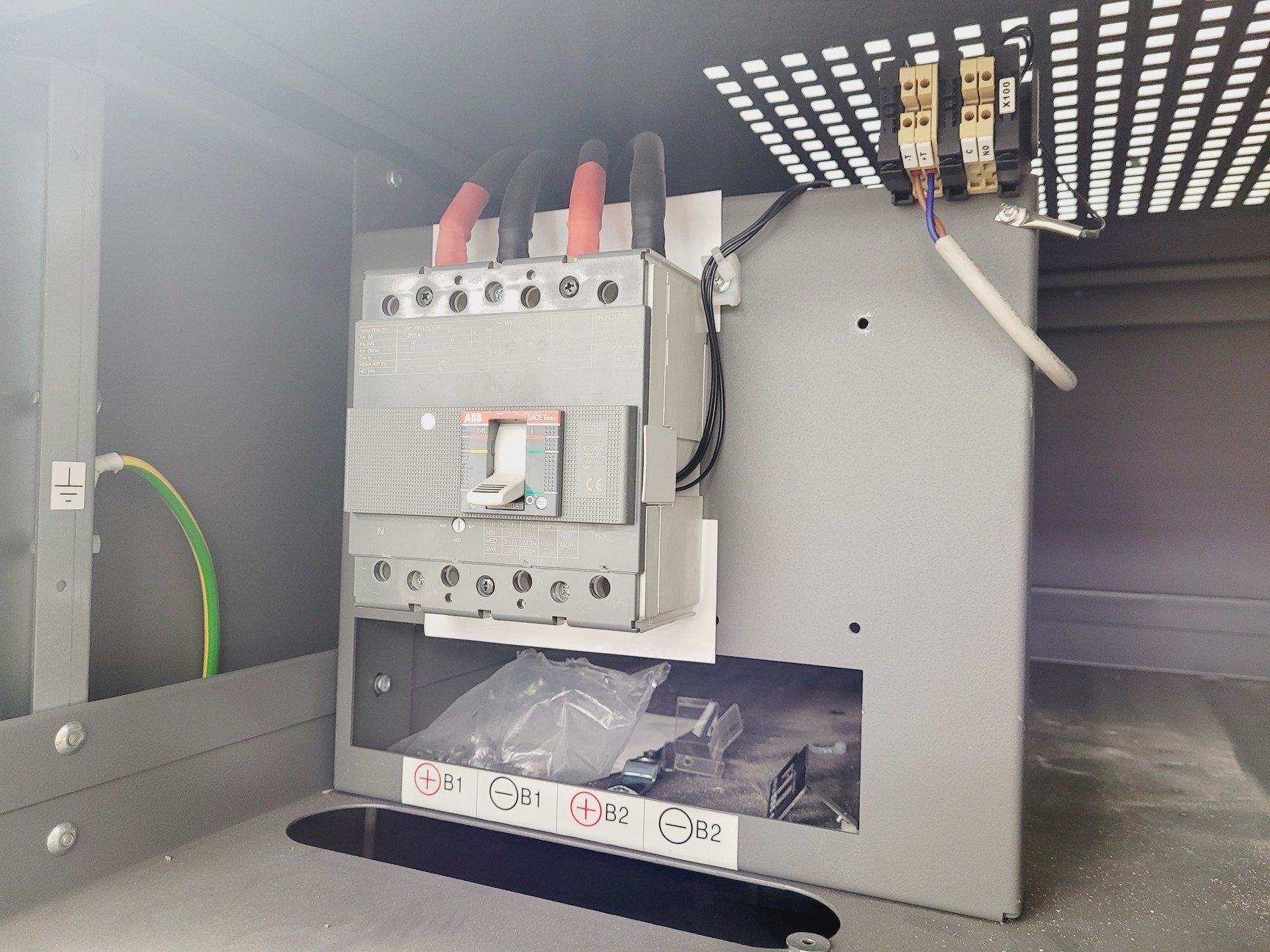 Image of Socomec Masterys Green Power 2.0 UPS Uninterruptible w/ Extension Module