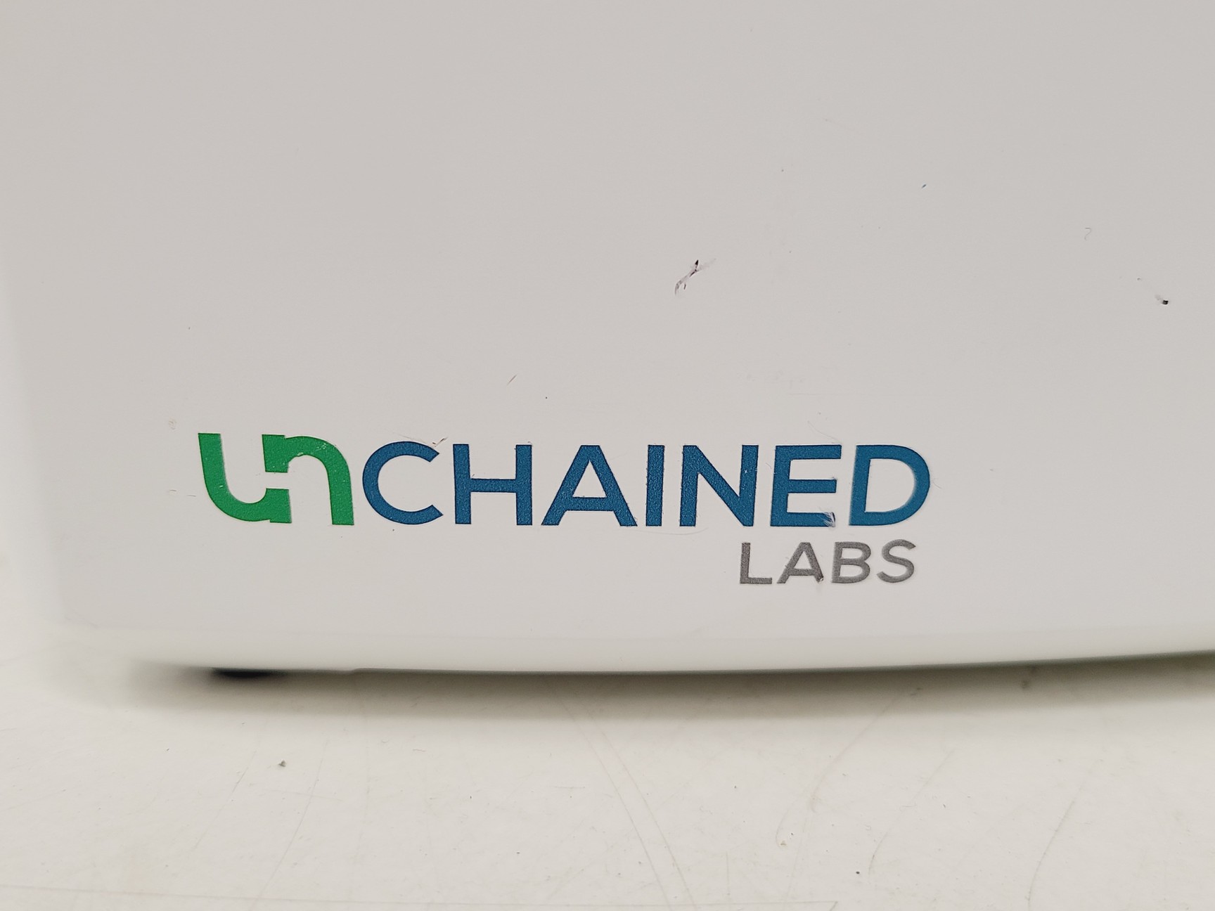 Image of Unchained Labs Little Lunatic UV/Vis Spectrophotometer Lab