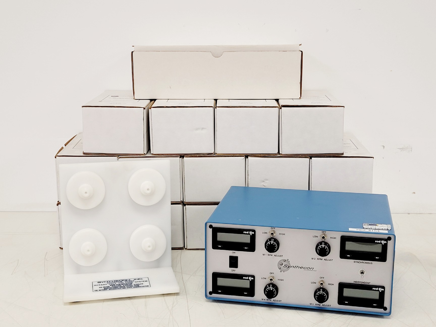 Image of Synthecon RCCS-4DQ Rotary Cell Culture System w/ 15x Boxes of Disposable Vessels