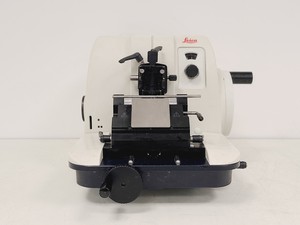 Thumbnail image of Leica RM 2135 Manual Rotary Microtome