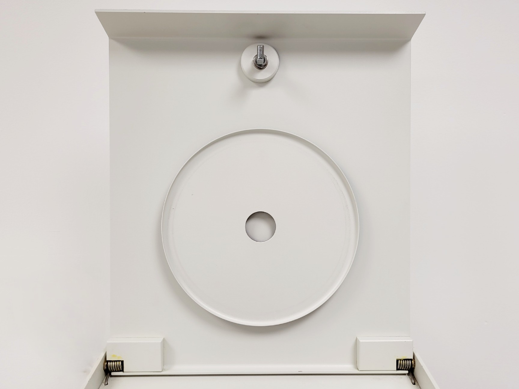 Image of Sigma SciQuip 3-15 Benchtop Centrifuge W/ 11133 Rotor 5500RPM