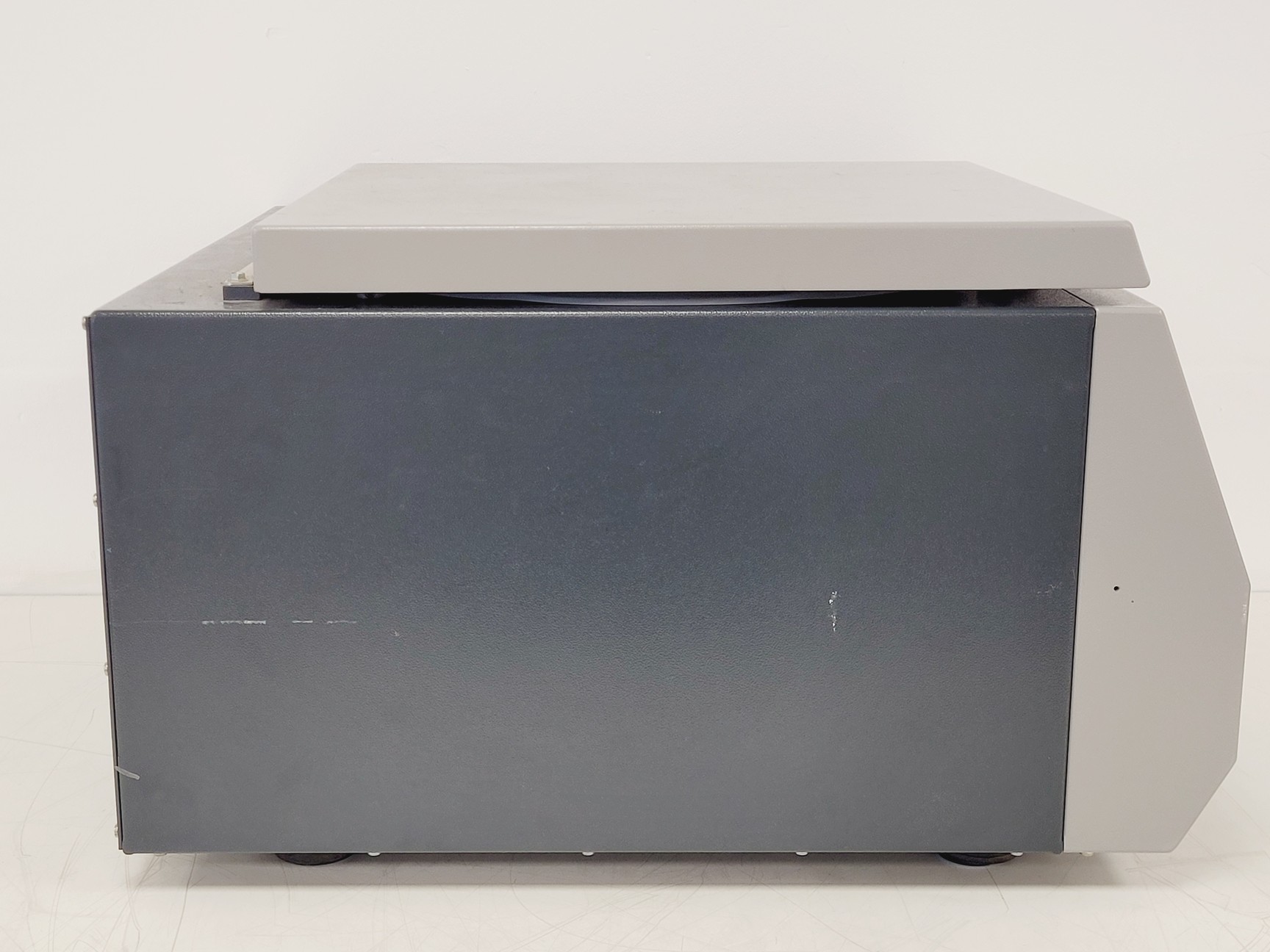 Image of Jouan BR4i Benchtop Laboratory Centrifuge w/ S40 Rotor & 0798/67 Buckets