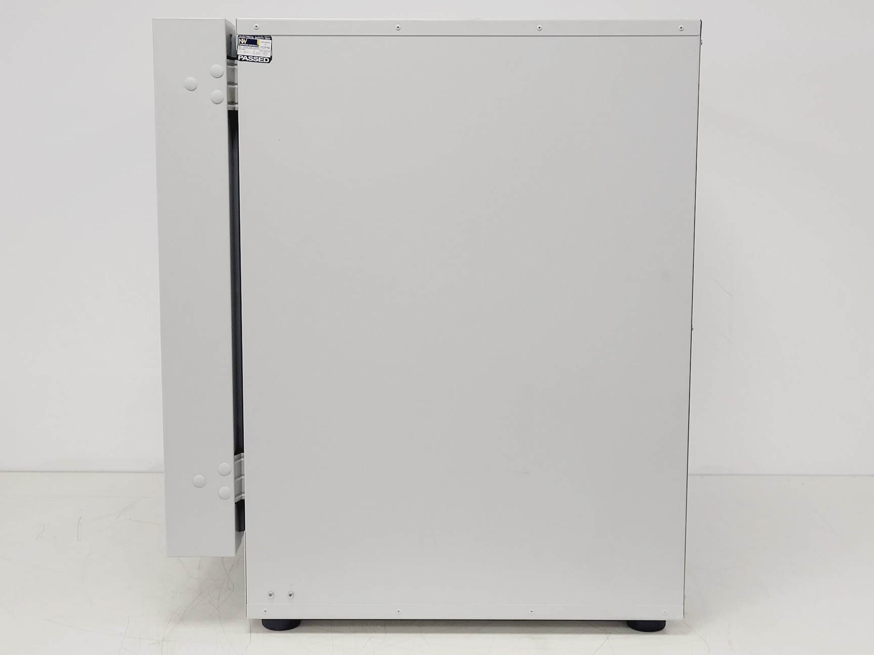 Image of VWR Incu-Line IL 115 Laboratory Incubator