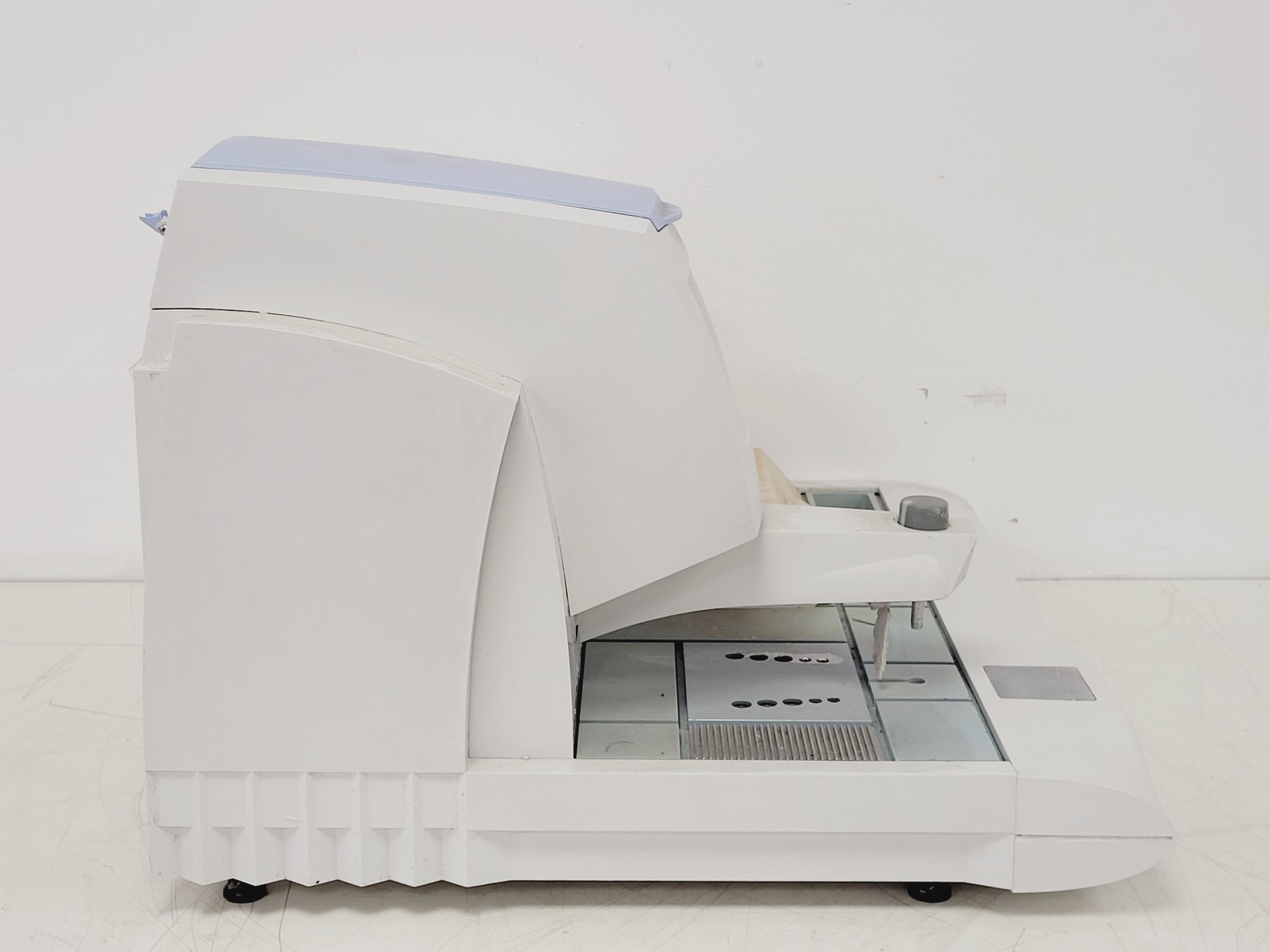 Image of Thermo Scientific HistoStar A81000101 Embedding Module Lab
