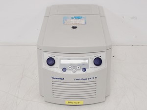 Image of Eppendorf 5415 R Benchtop Laboratory Centrifuge w/ F45-24-11 Rotor