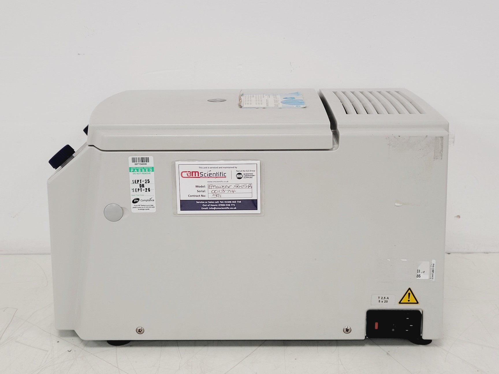 Image of Eppendorf 5415 R Benchtop Laboratory Centrifuge w/ F45-24-11 Rotor