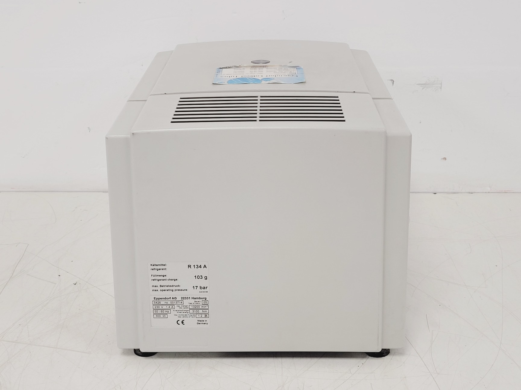 Image of Eppendorf 5415 R Benchtop Laboratory Centrifuge w/ F45-24-11 Rotor