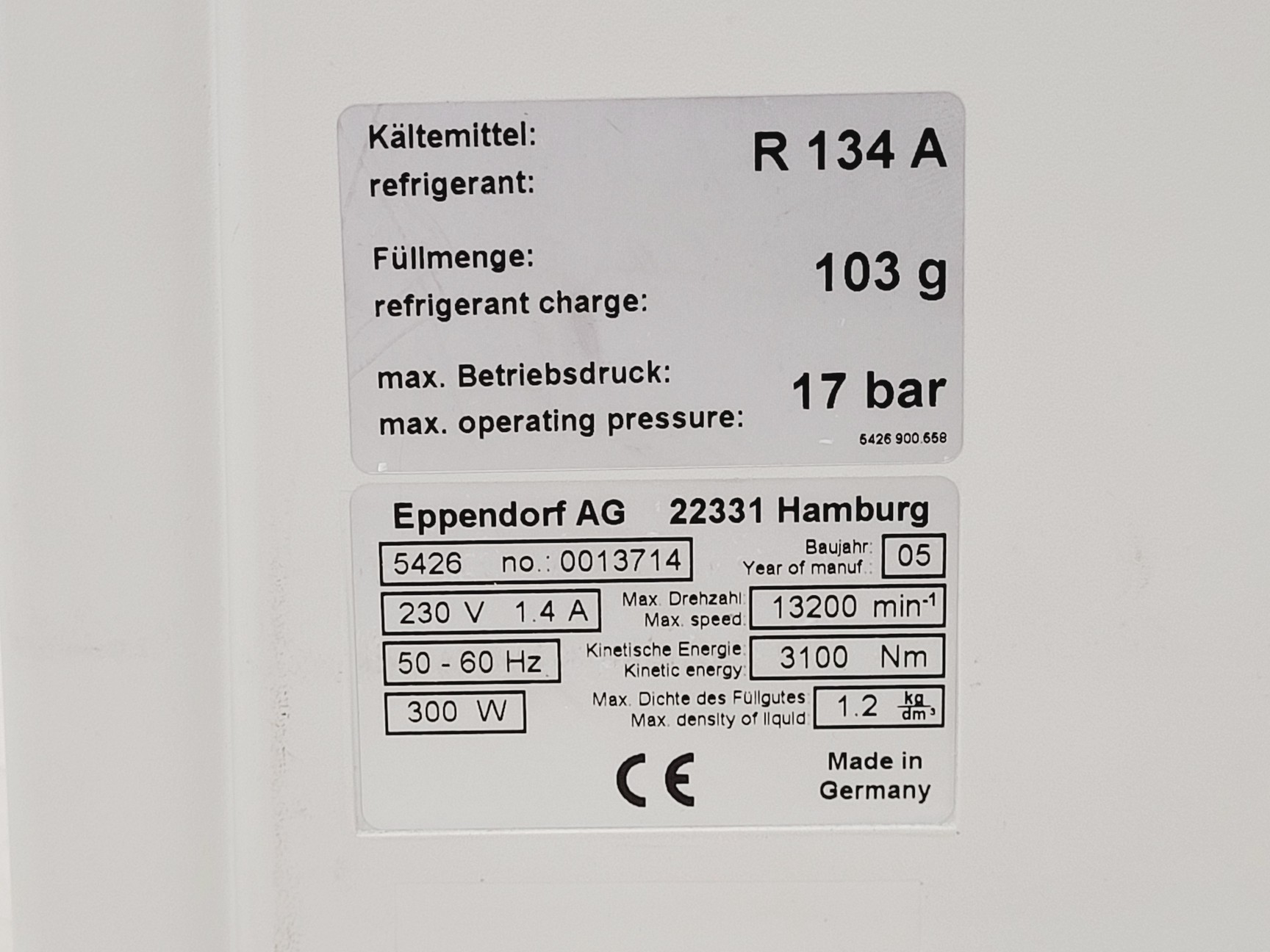 Image of Eppendorf 5415 R Benchtop Laboratory Centrifuge w/ F45-24-11 Rotor