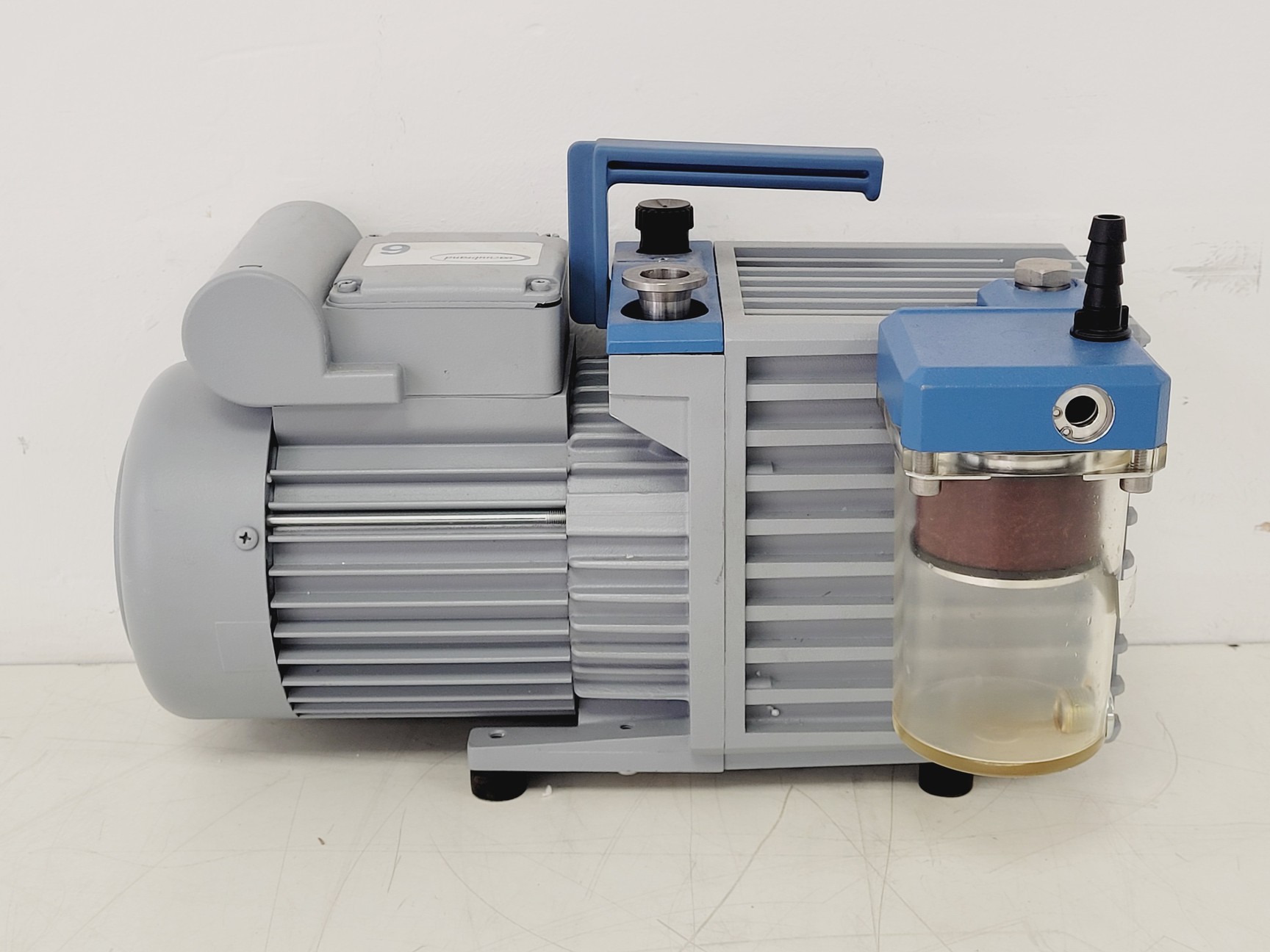 Image of Vacuubrand RZ6 Rotary Vane Pump Lab