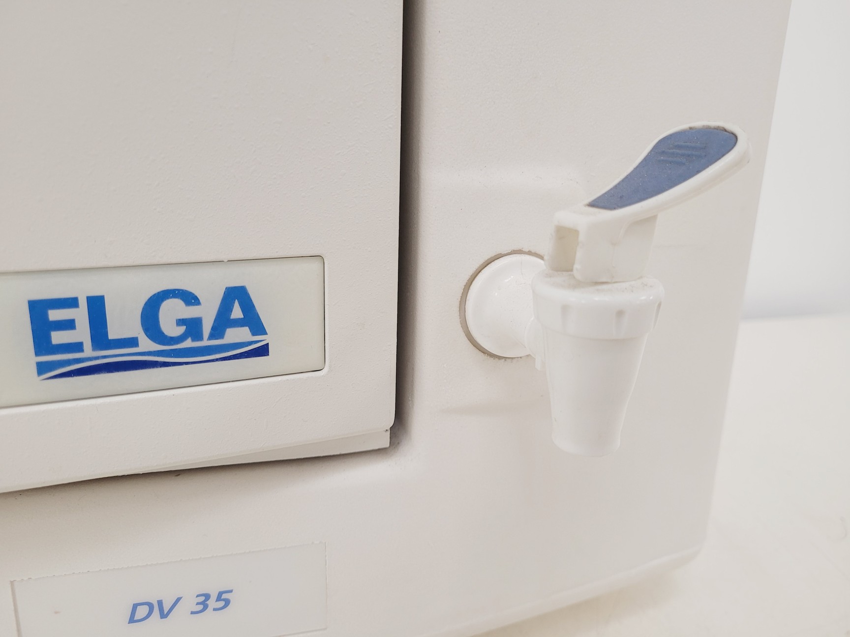 Image of ELGA PURELAB Option-S 7 Water Purifier System & DV 35 Reservoir