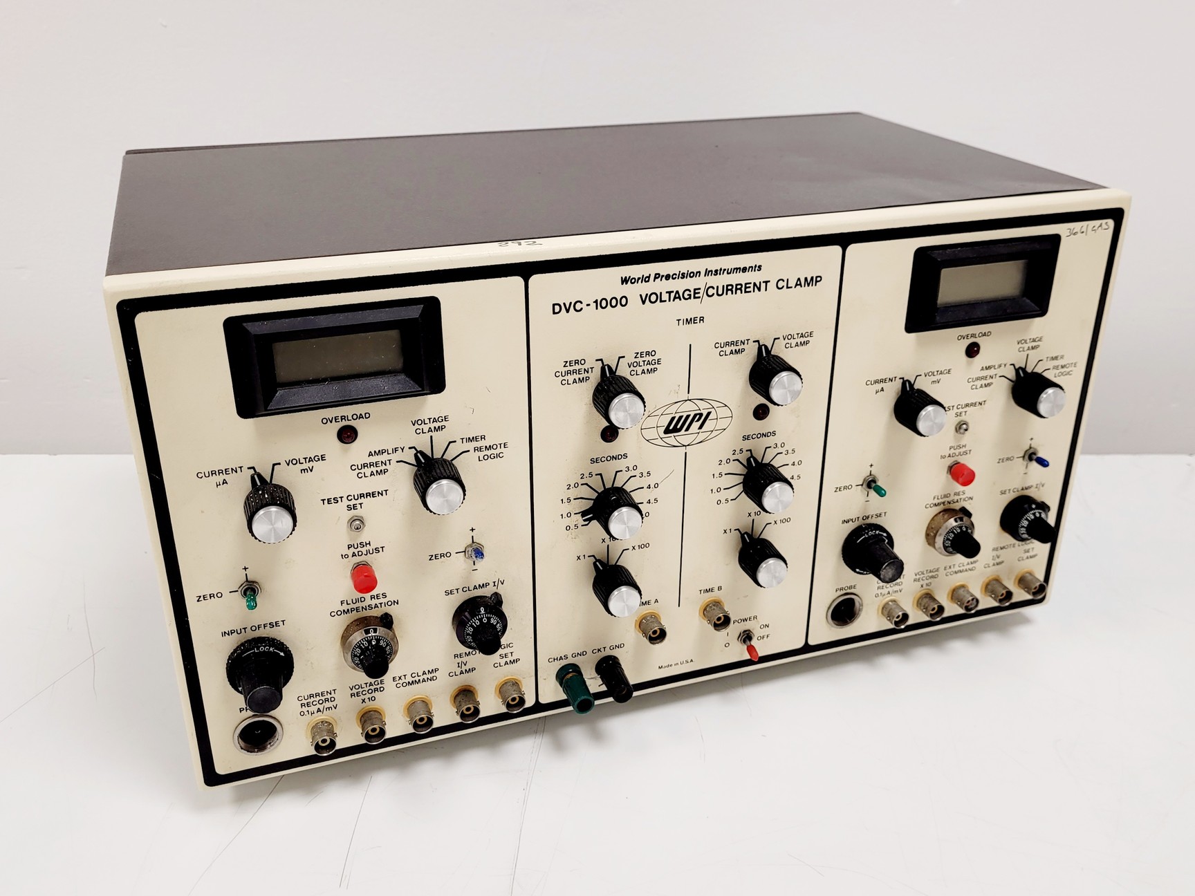 Image of World Precision Instruments DVC-1000 Voltage/Current Clamp