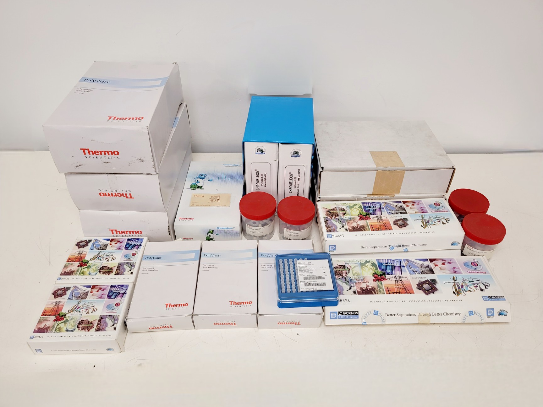Image of Thermo Scientific Dionex Integrion RFIC HPIC with Dionex AS-DV Autosampler