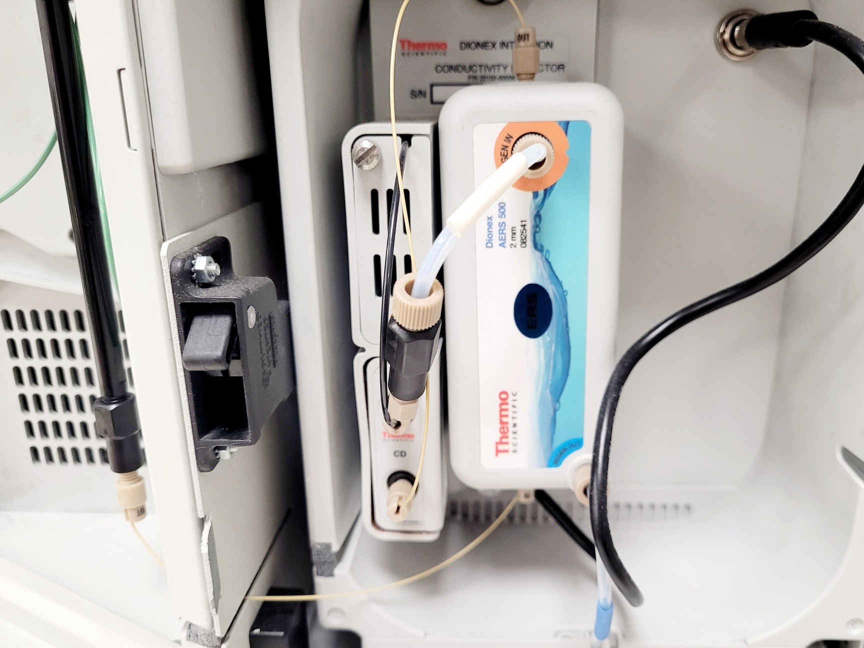 Image of Thermo Scientific Dionex Integrion RFIC HPIC with Dionex AS-DV Autosampler