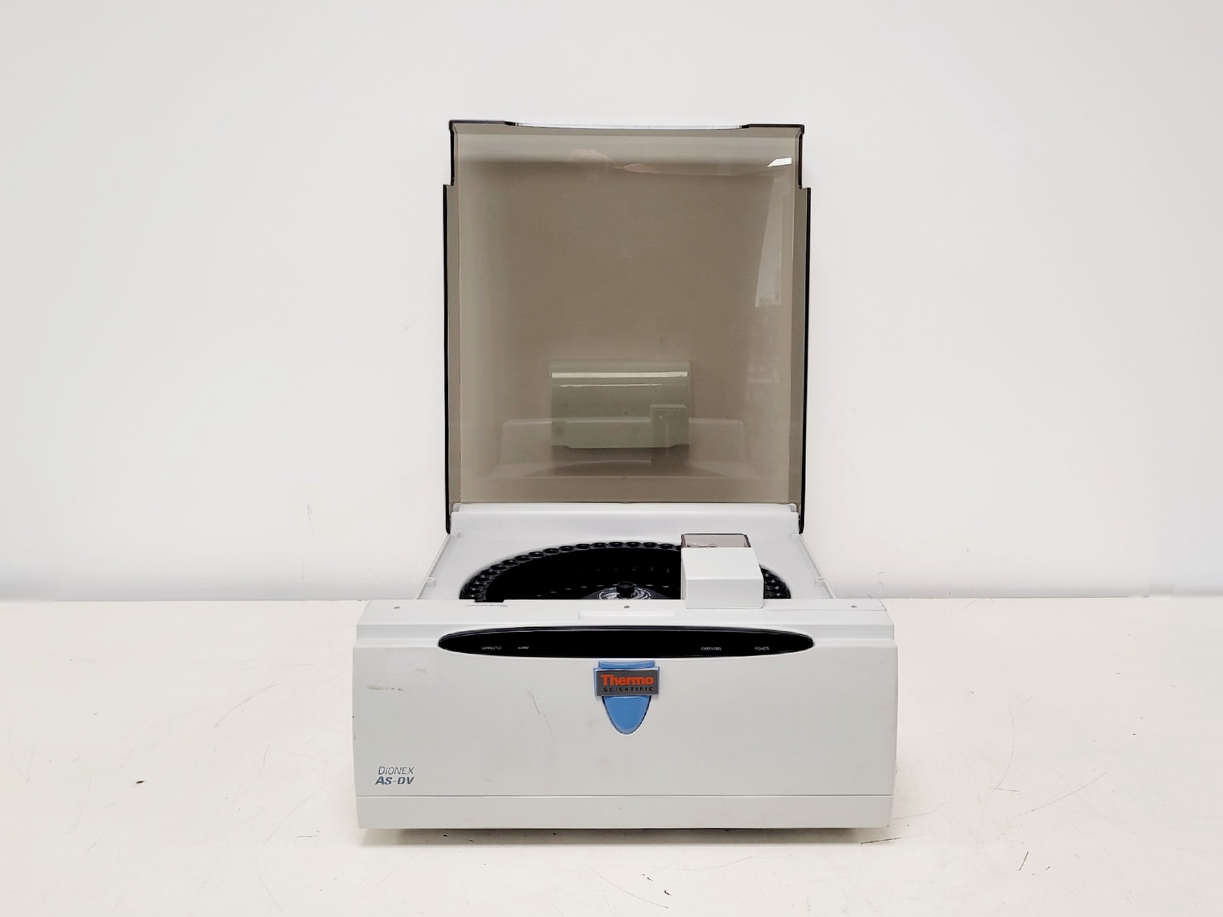 Image of Thermo Scientific Dionex Integrion RFIC HPIC with Dionex AS-DV Autosampler