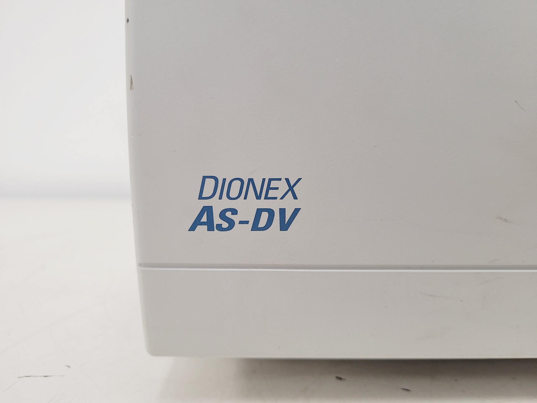 Image of Thermo Scientific Dionex Integrion RFIC HPIC with Dionex AS-DV Autosampler
