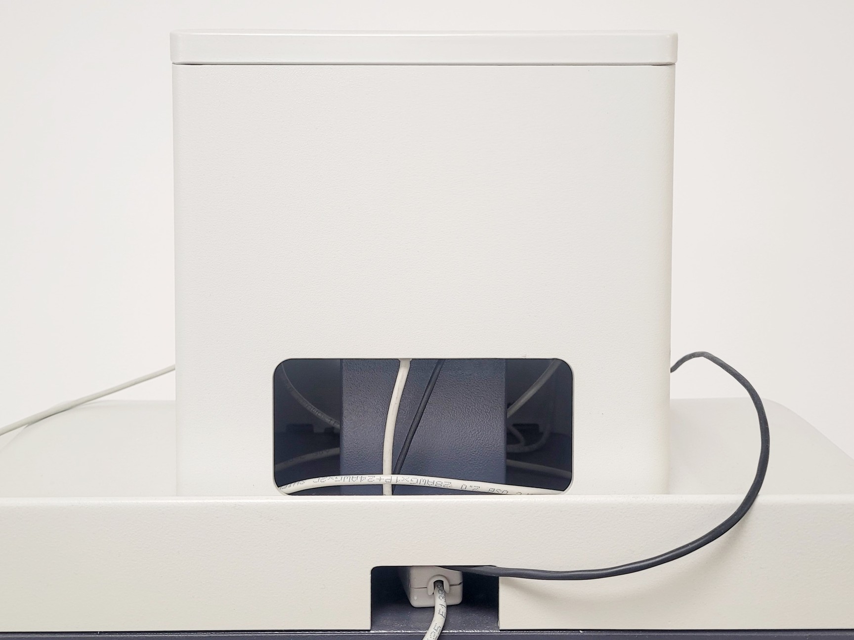 Image of Syngene G:BOX Model GBOX Gel Imaging System Lab