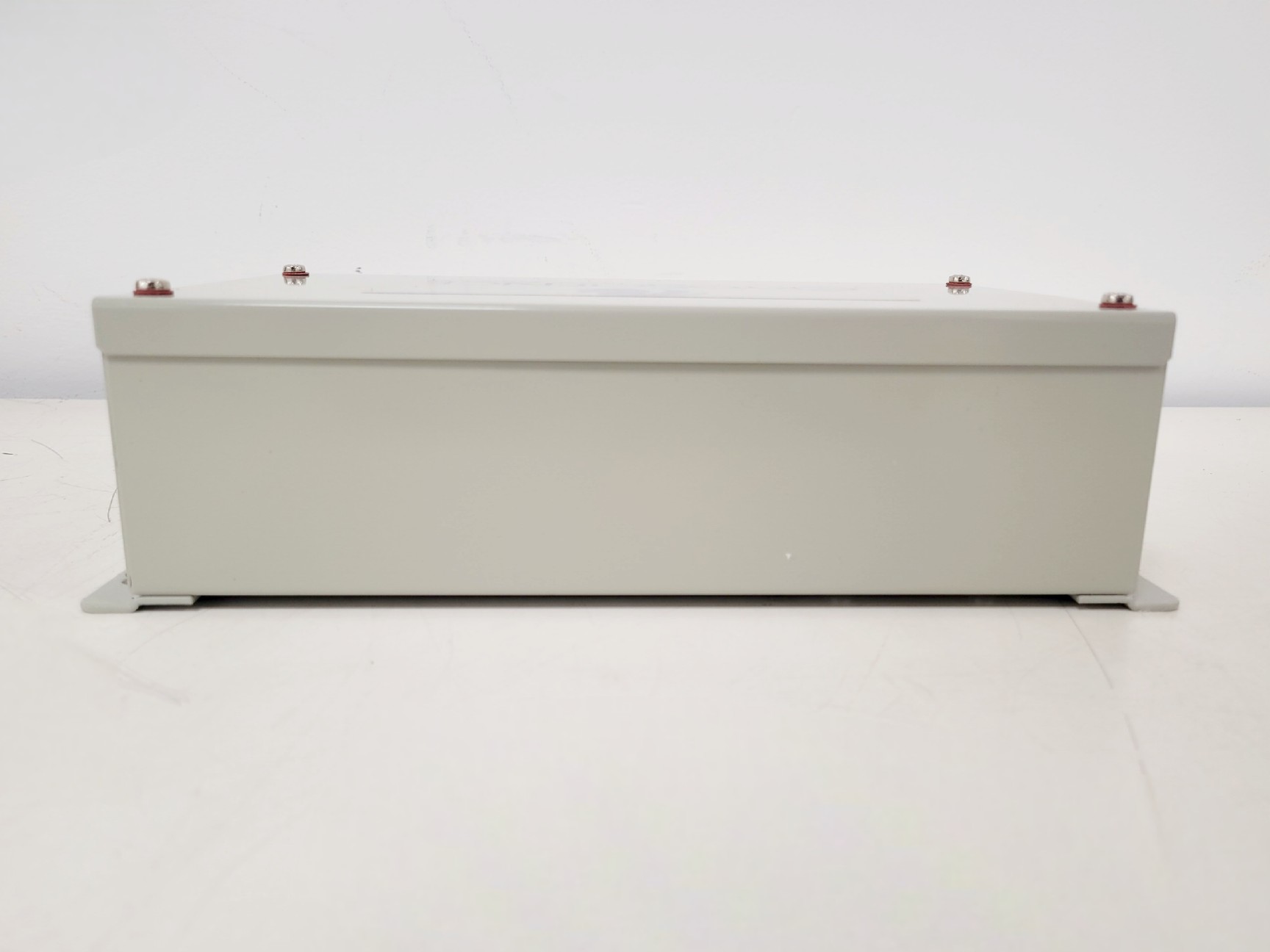 Image of CryoScience by Taylor-Wharton Type M507CE-IEC Wall Mount PSU/Connector Panel
