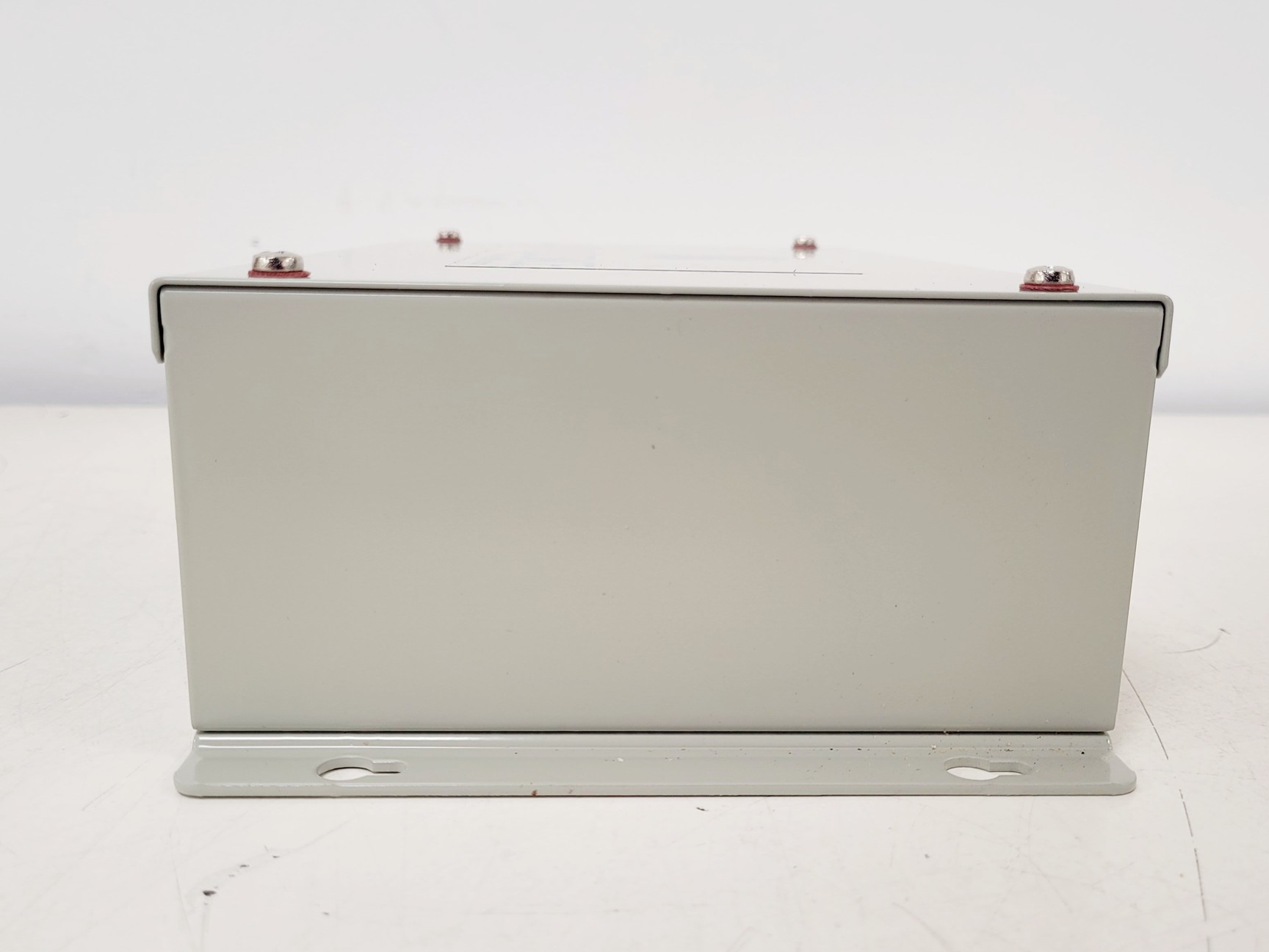 Image of CryoScience by Taylor-Wharton Type M507CE-IEC Wall Mount PSU/Connector Panel