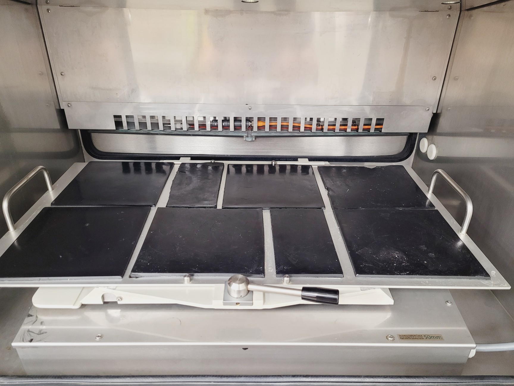 Image of Kuhner Shaker X Climo-Shaker ISF1-X Shaking Incubator Lab